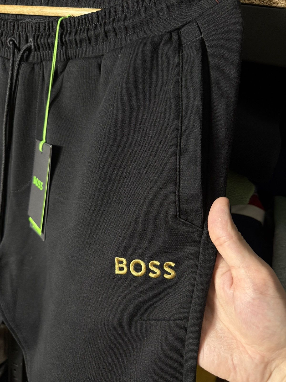 Hugo Boss NWT Hugo Boss Athleisure Joggers Mens M Black Sweatpants Size US 32 / EU 48 - 4 Thumbnail