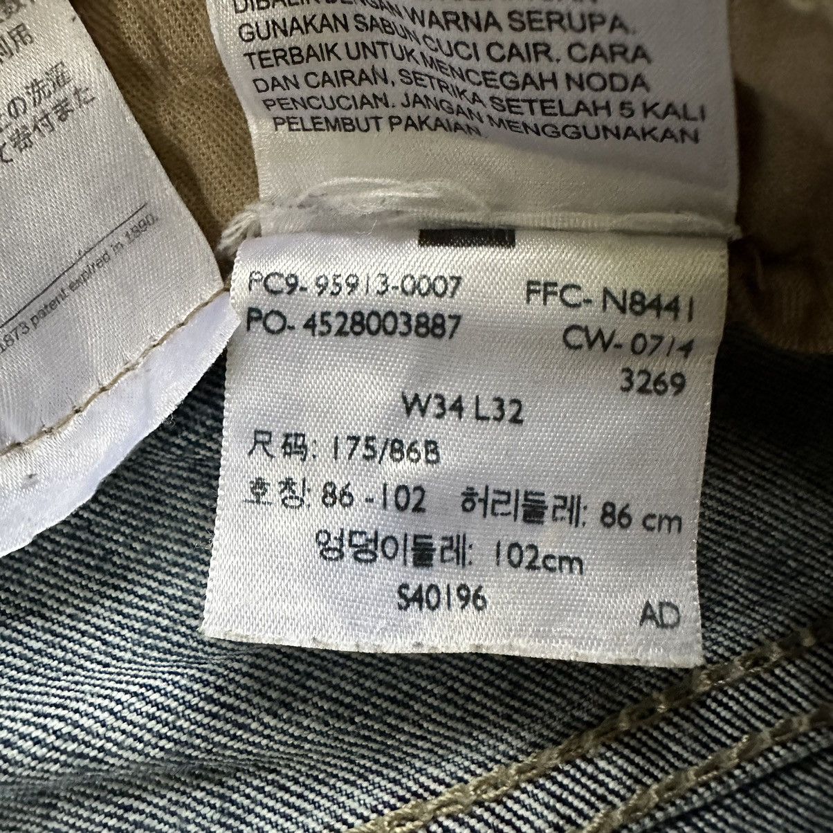 Levi's W35 Vintage Levi’s 513 Distressed Faded Denim Jean Pant Size US 35 - 9 Thumbnail