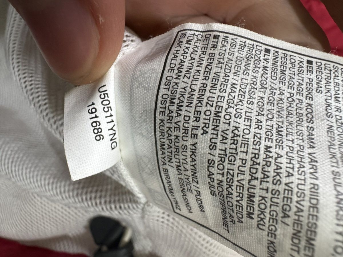 Nike ACG Vintage Nike ACG Jacket Size US M / EU 48-50 / 2 - 22 Thumbnail