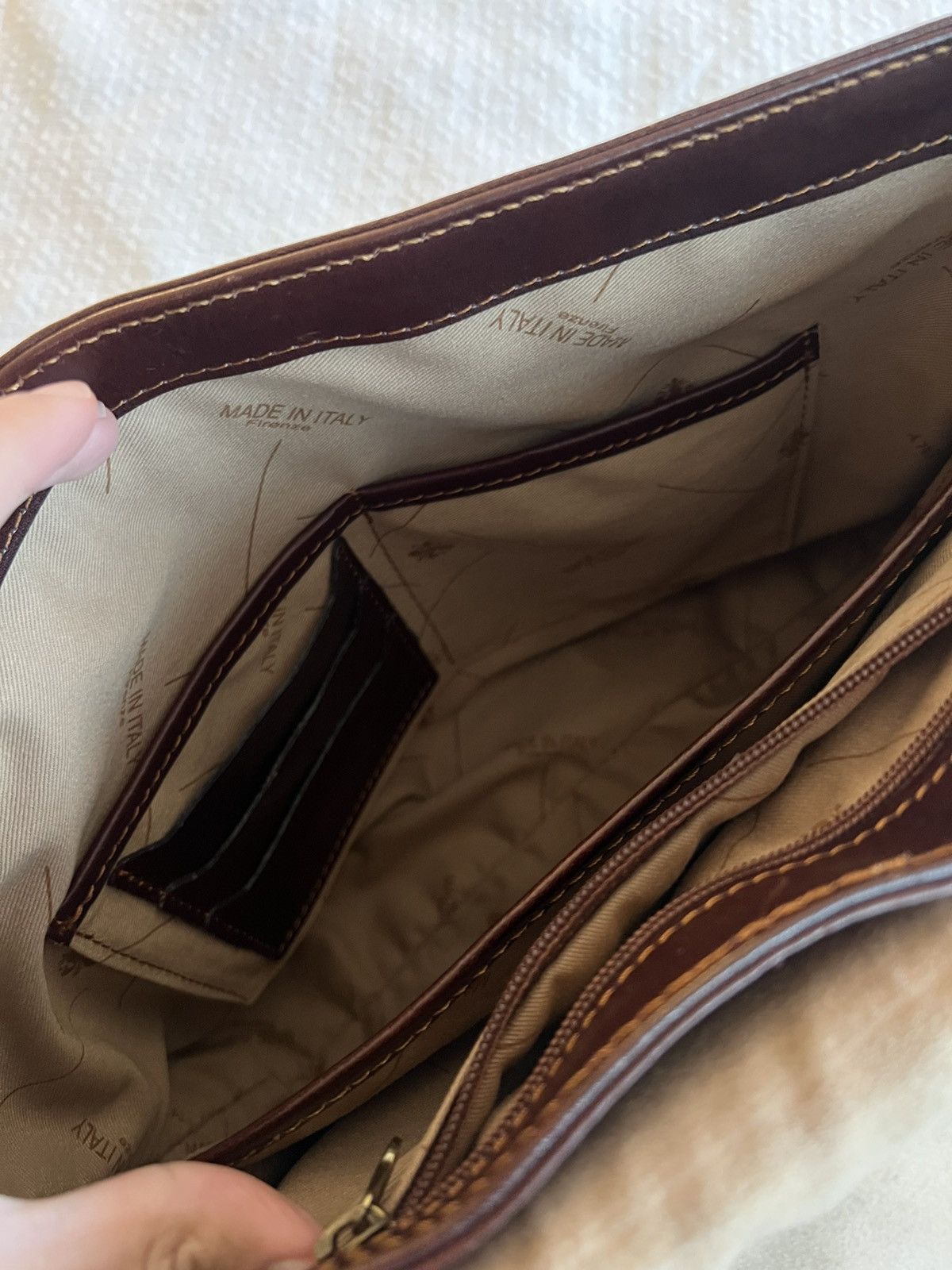 Other Time Resistance Brown Leather Crossbody Bag Size ONE SIZE - 6 Thumbnail