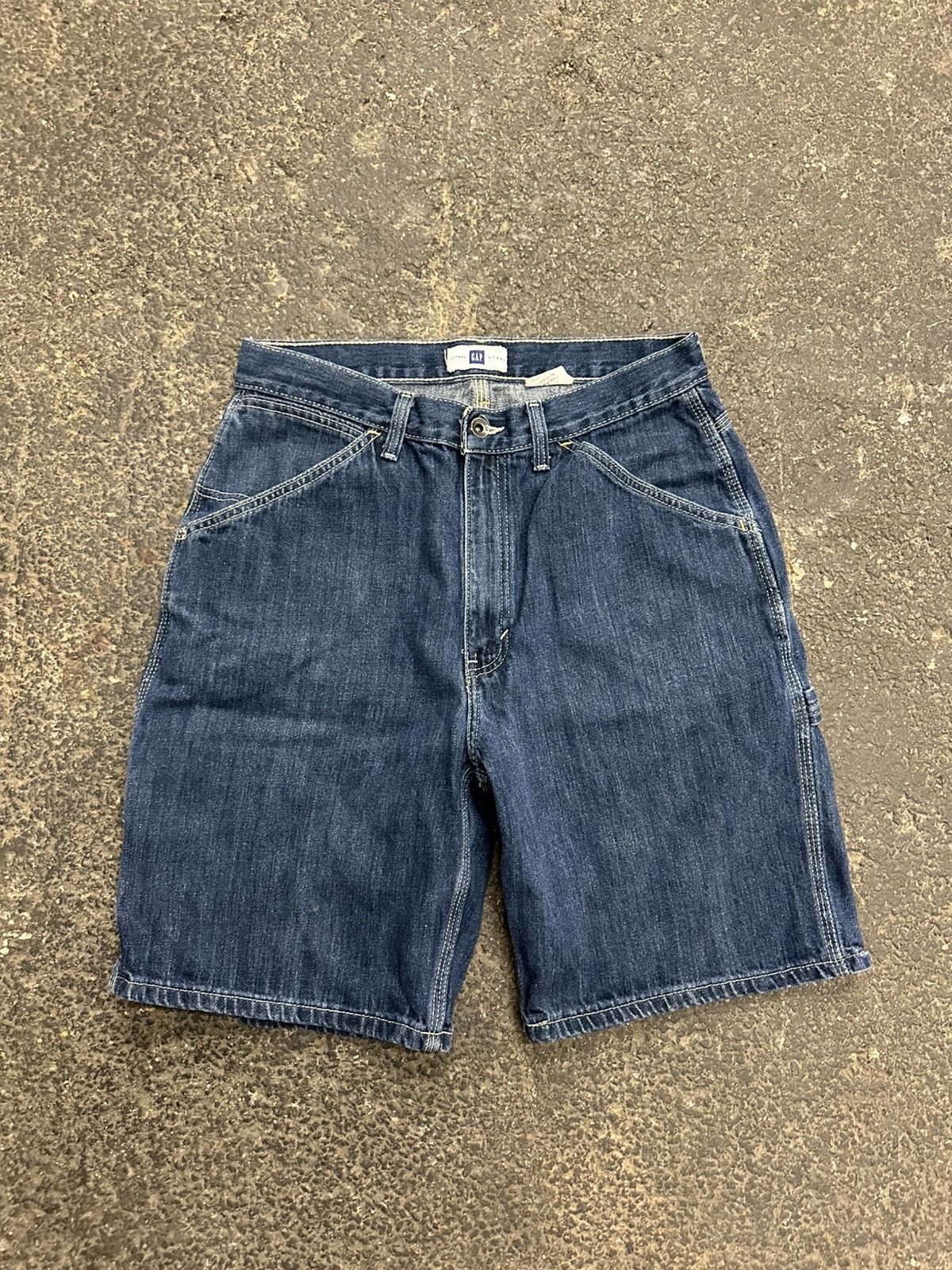 Gap × Vintage Y2K gap cargo shorts Size US 32 / EU 48 - 4 Thumbnail