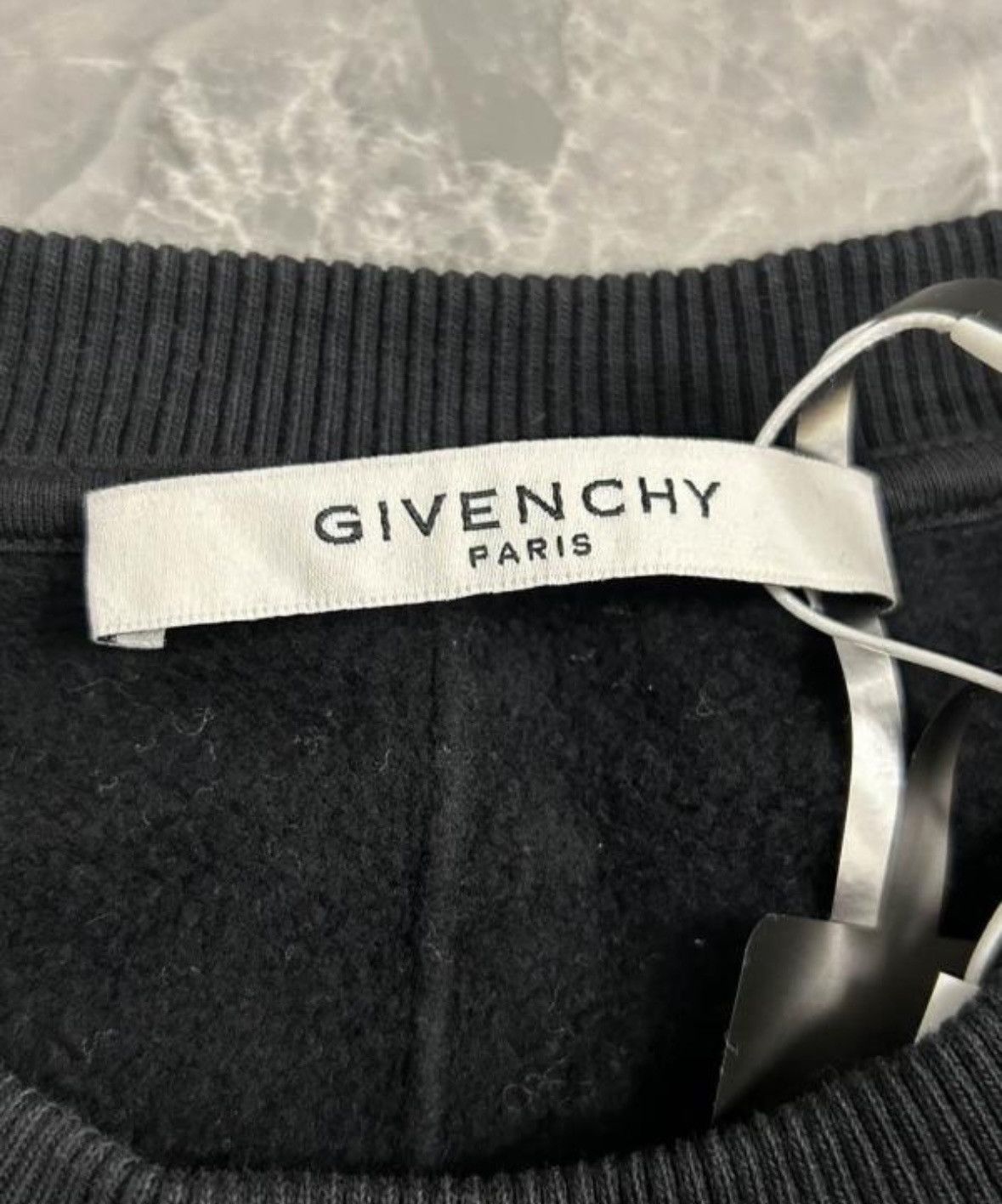Givenchy Givenchy Madonna Floral Print Sweatshirt - wxx Size US XS / EU 42 / 0 - 3 Thumbnail