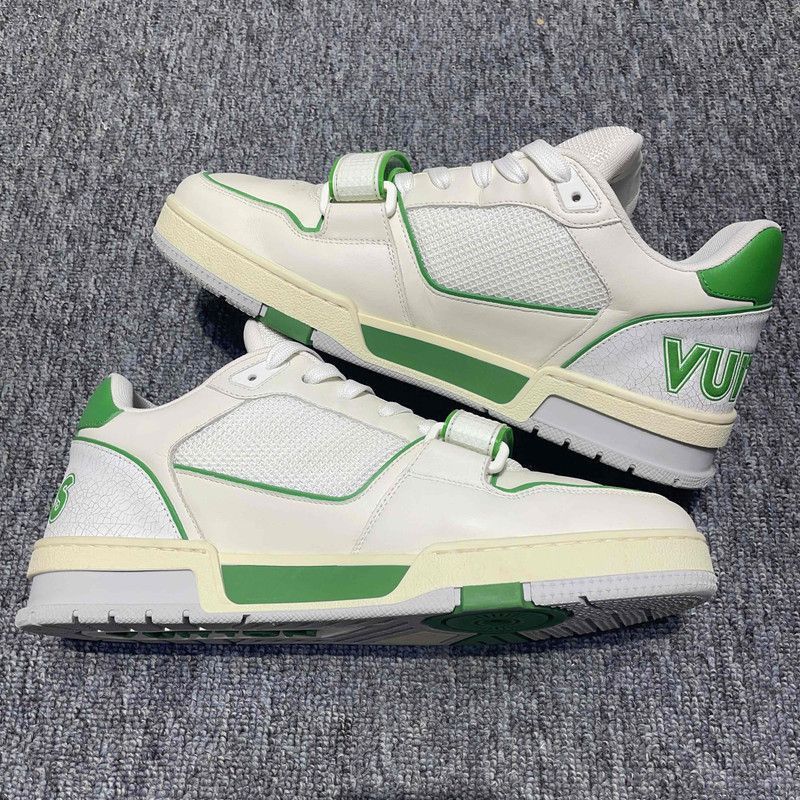 Louis Vuitton Louis Vuitton Classic Trainer Sneakers in White and Green - Size US 8 / EU 41 - 9 Thumbnail