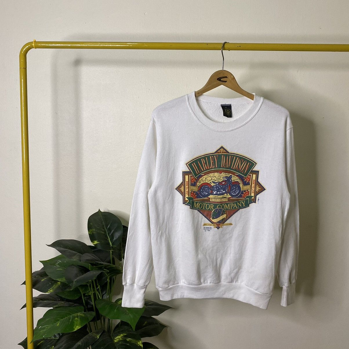 Harley Davidson × Vintage Vintage 1990s Harley Davidson 3D Emblem Sweatshirt Size US M / EU 48-50 / 2 - 1 Thumbnail