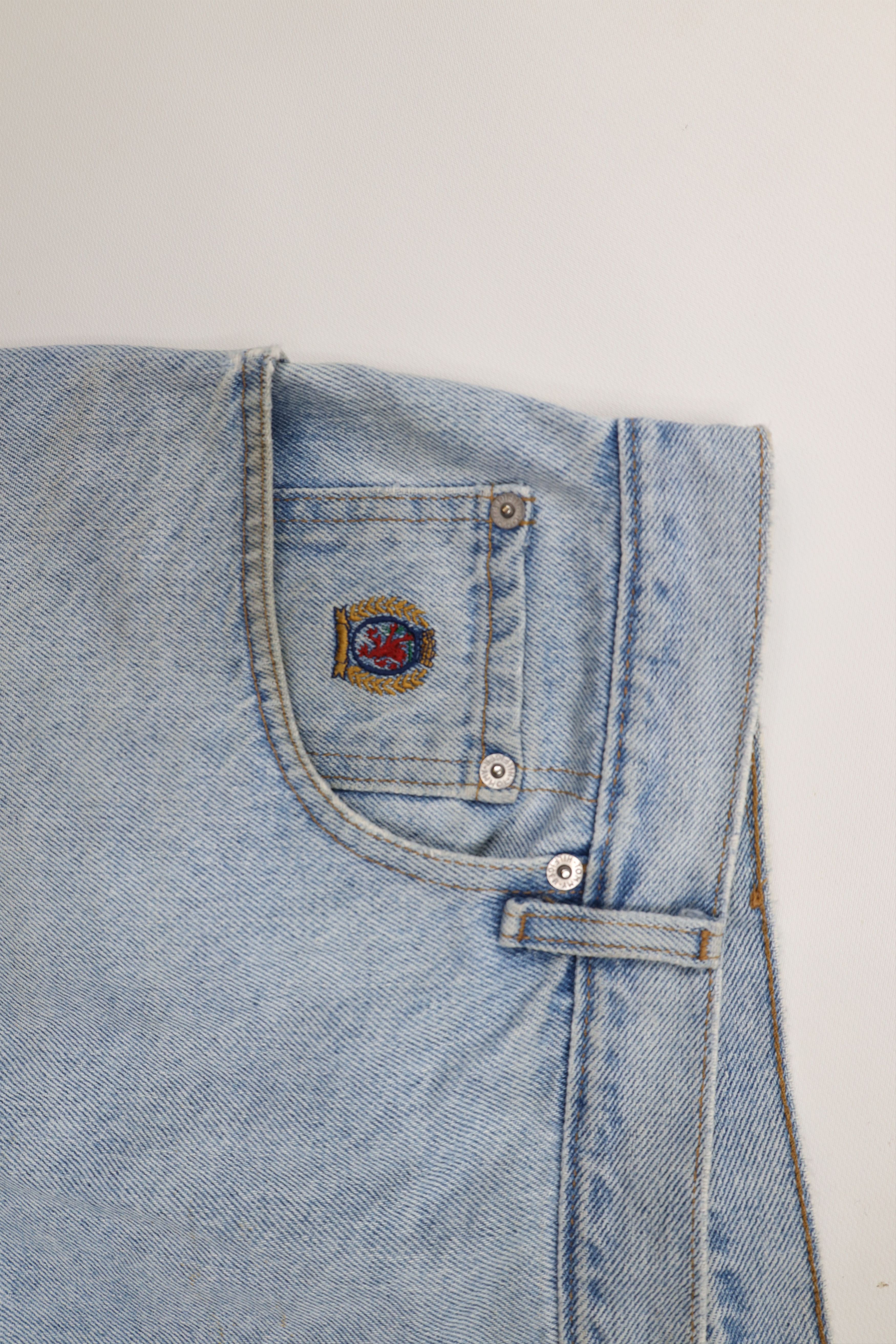Tommy Hilfiger × Vintage Vintage 90s Tommy Hilfiger Relaxed Fit Tapered Leg Jeans Size US 40 / EU 56 - 9 Thumbnail