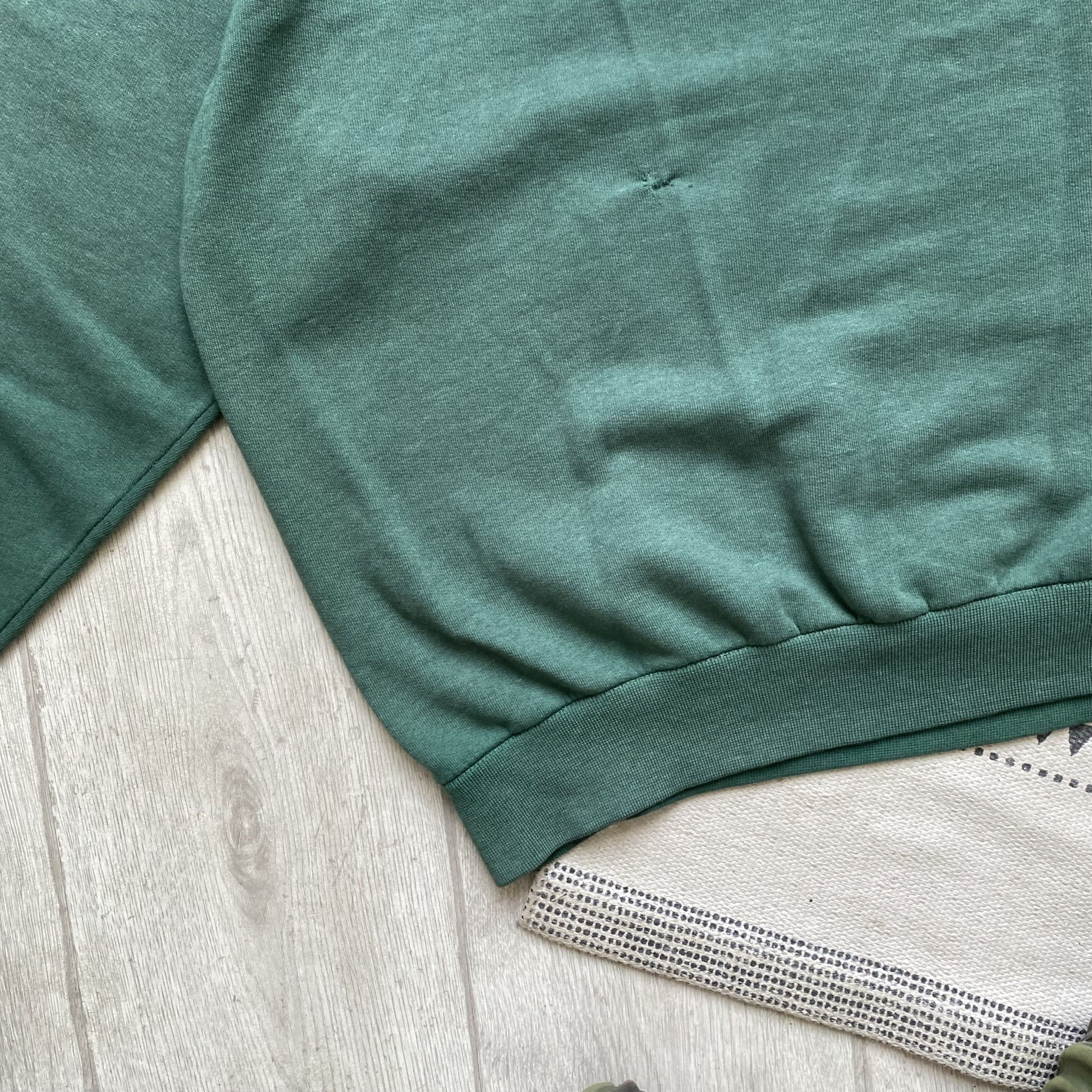 Champion Vintage 90s Champion Sweatshirt center logo Size US L / EU 52-54 / 3 - 8 Thumbnail