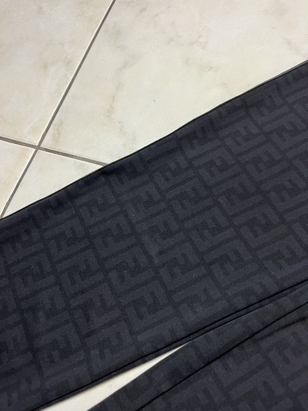Designer × Fendi × Vintage Vintage Fendi monogram full print casual pants trousers logo Size 33" - 9 Thumbnail