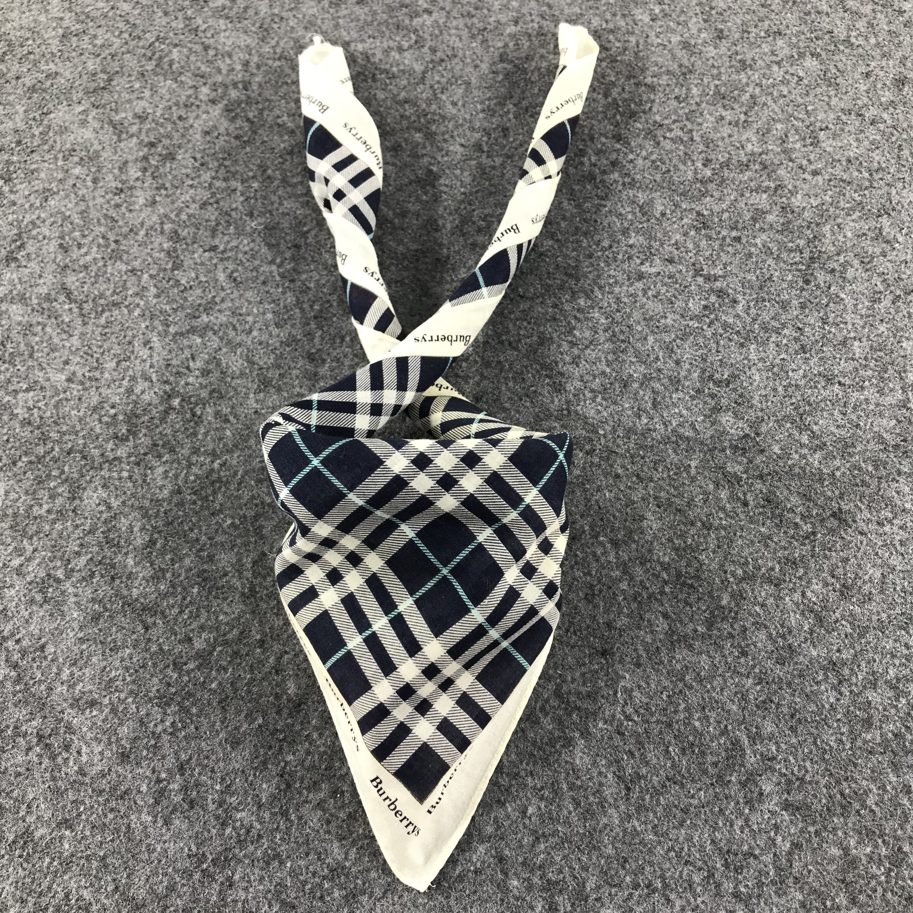 Burberry Burberrys Handkerchief Neckerchief Bandana H266 Size ONE SIZE - 2 Thumbnail