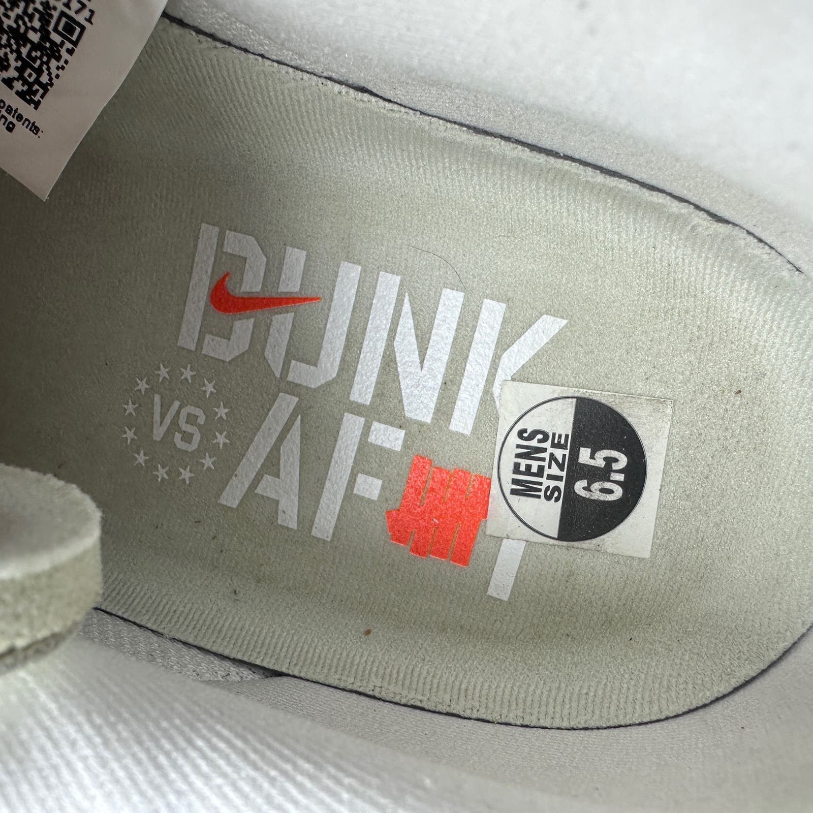 Nike × Undefeated Air Force 1 Low ‘5 On It’ Size US 8 / IT 38 - 9 Thumbnail
