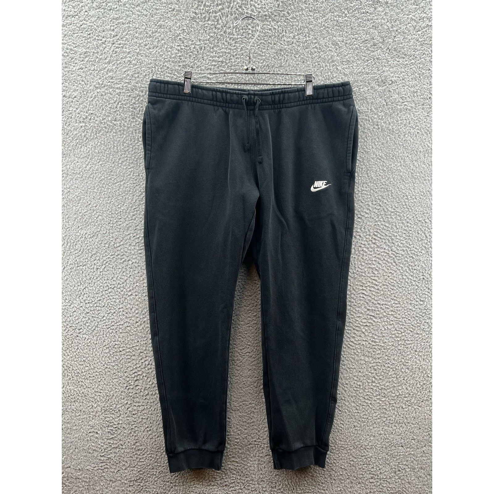 Nike Nike Joggers Sweatpants Men’s Size XL Black 804408-010 Size US 36 / EU 52 - 1 Thumbnail