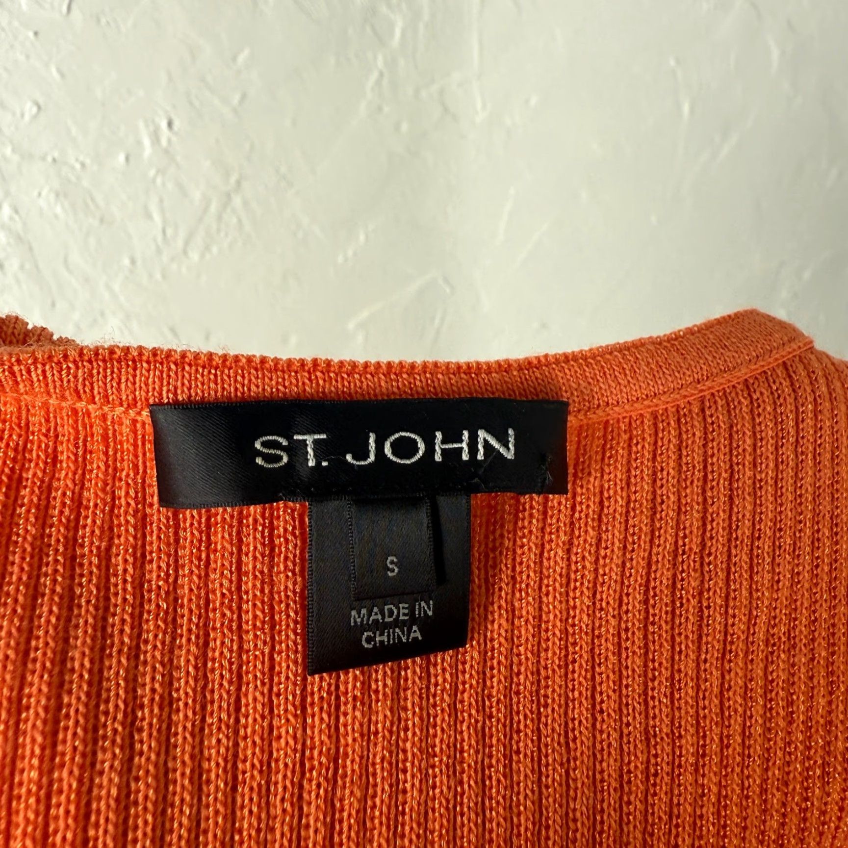 St. John St John Top Shirt Tank Sleeveless Sweater Blouse Knit Crew Neck S Ivory Womens Size S Pullover Vintage No Size S / US 4 / IT 40 - 5 Thumbnail