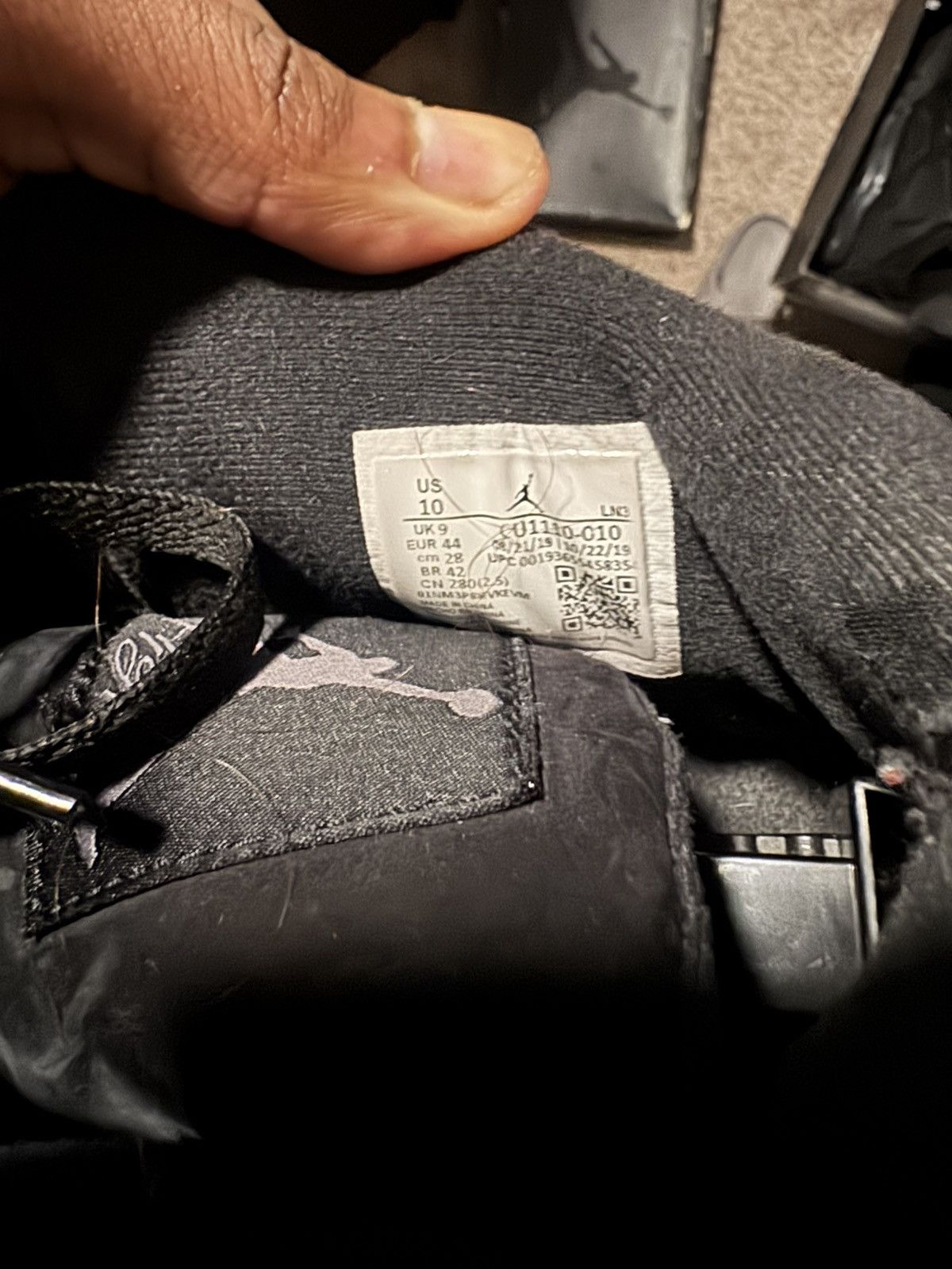 Jordan 4 Black Cat