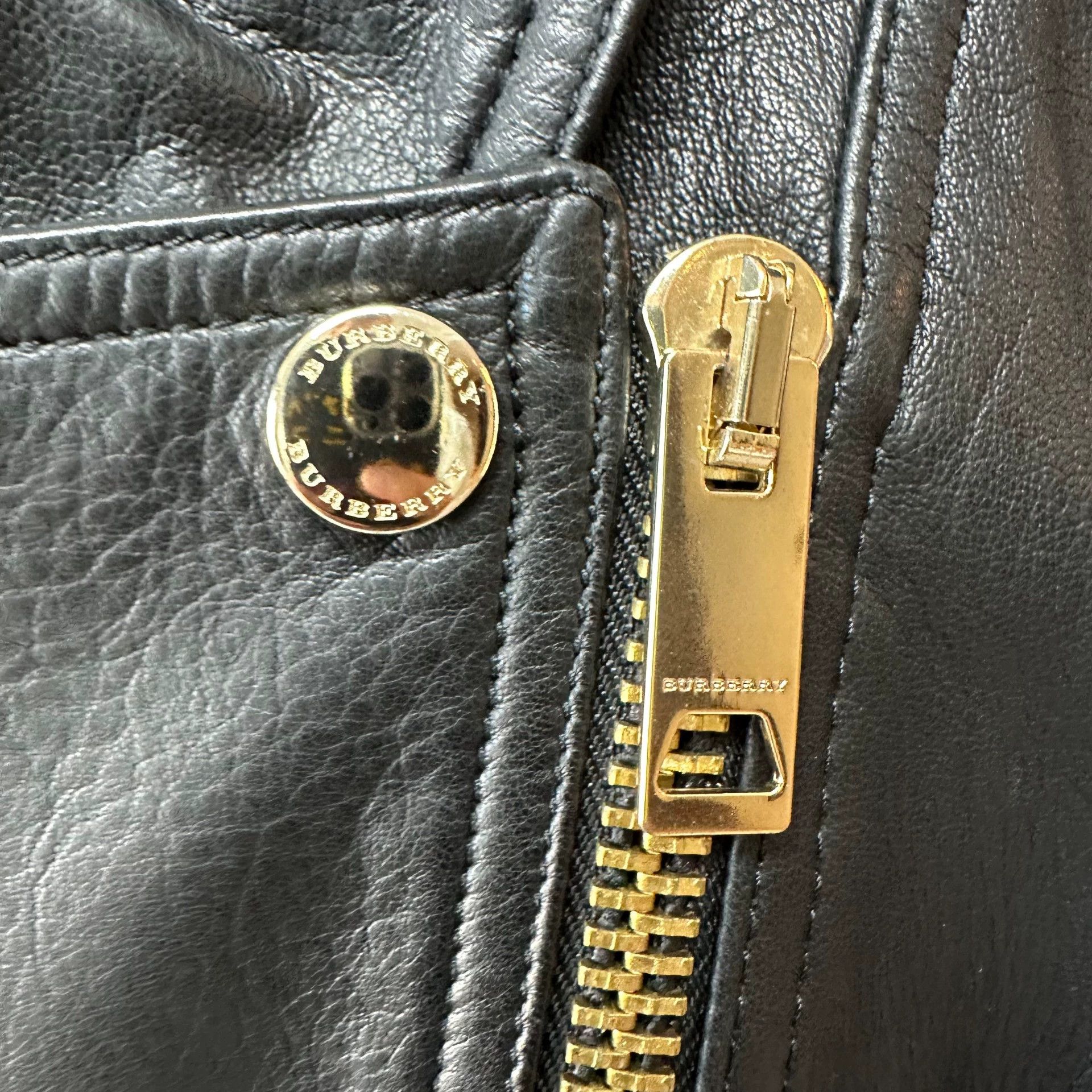 Burberry BURBERRY Distressed Black Gold Women's Biker Jkt S Size XS / US 0-2 / IT 36-38 - 4 Thumbnail
