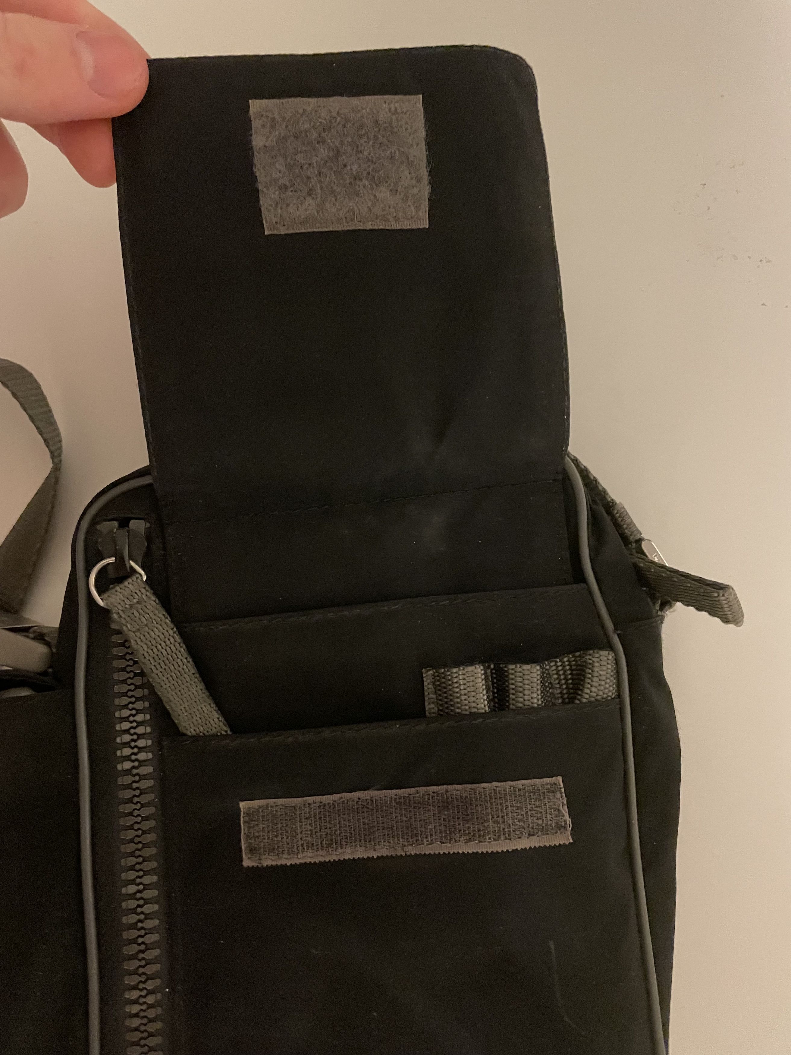 Prada Prada Sport Utility Shoulder Bag 1999 Size ONE SIZE - 9 Thumbnail