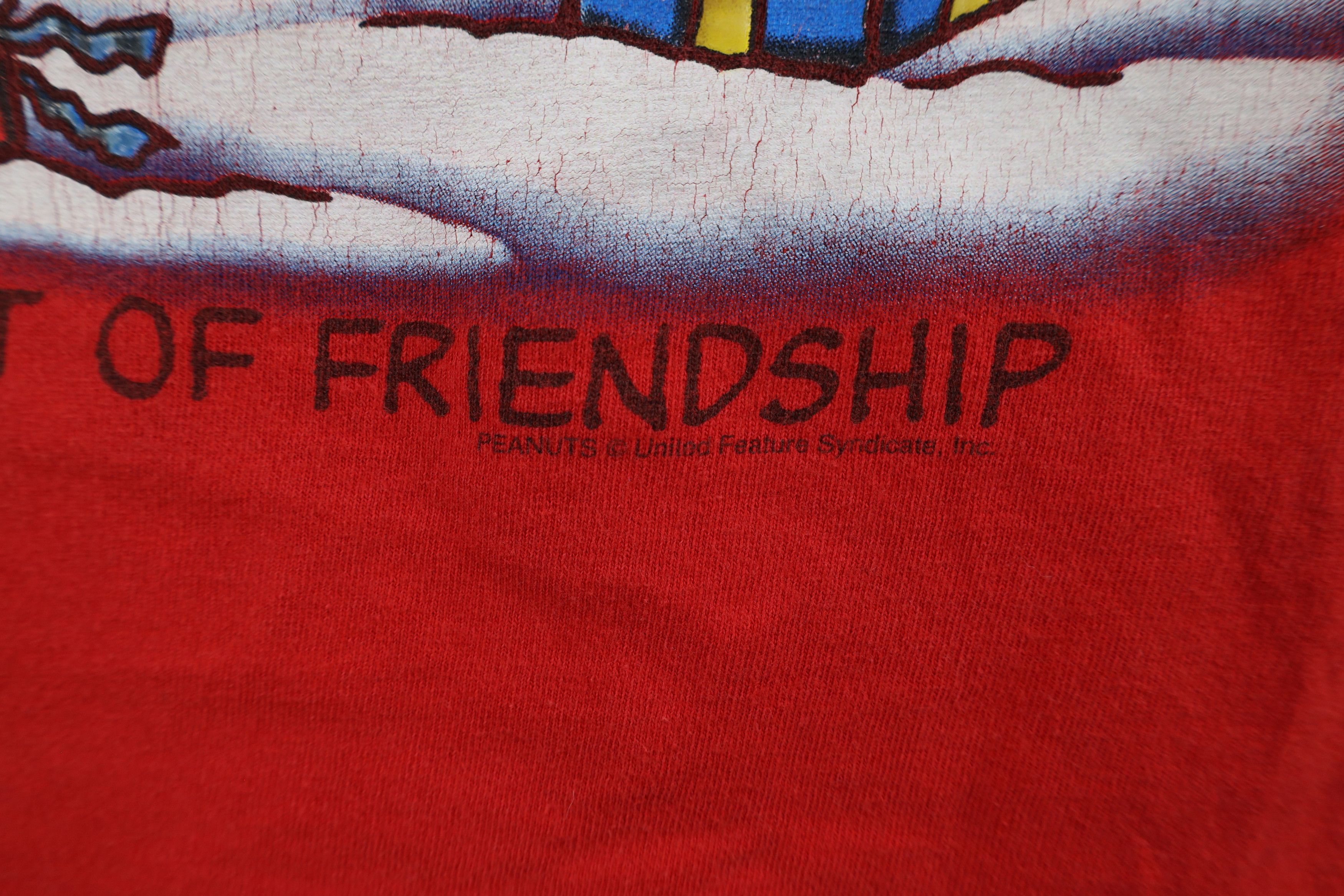 Vintage Vintage Peanuts Woodstock Christmas T-Shirt Red Cotton Size US XL / EU 56 / 4 - 6 Thumbnail