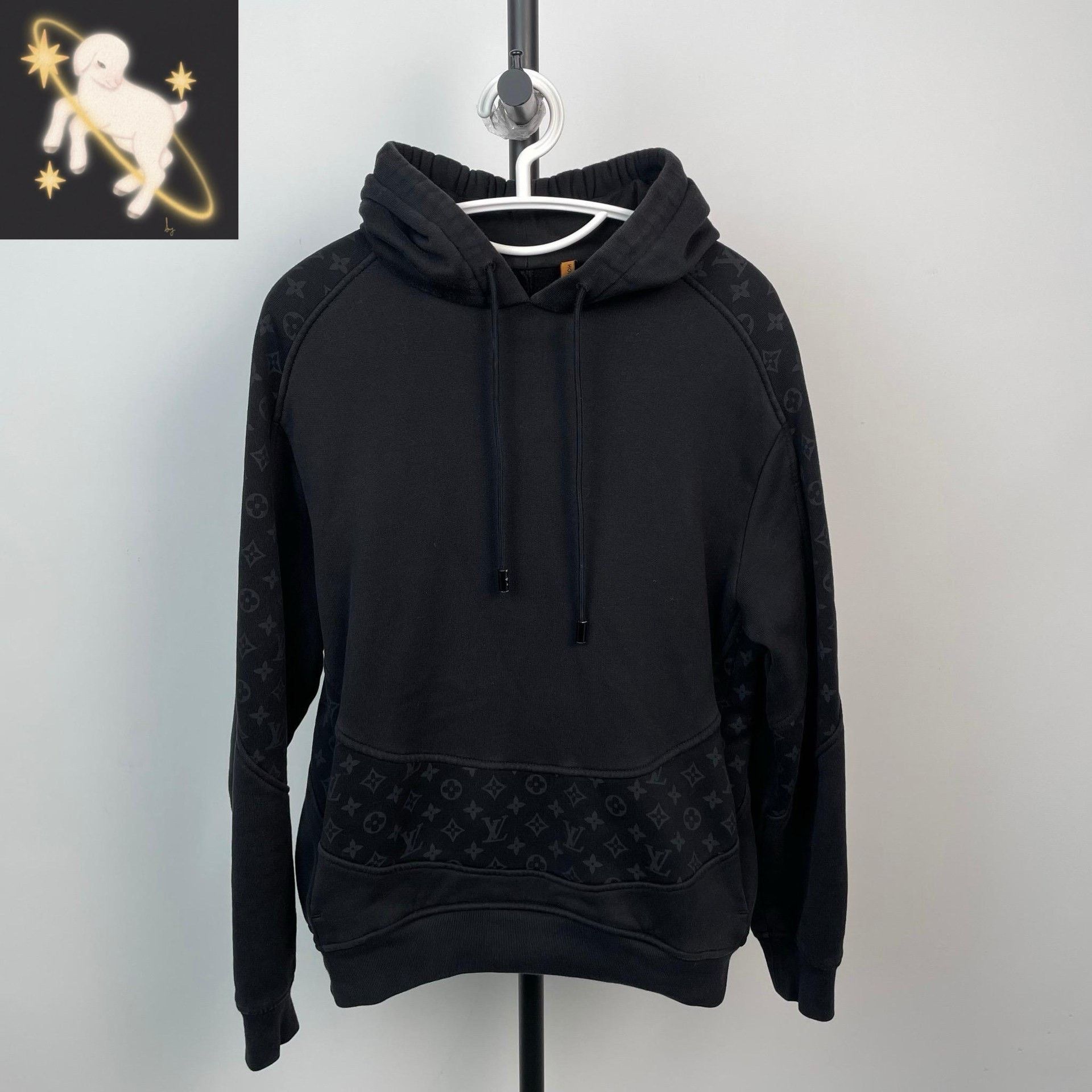 Louis Vuitton Louis Vuitton Black Hoodie S Men Size US S / EU 44-46 / 1 - 1 Thumbnail