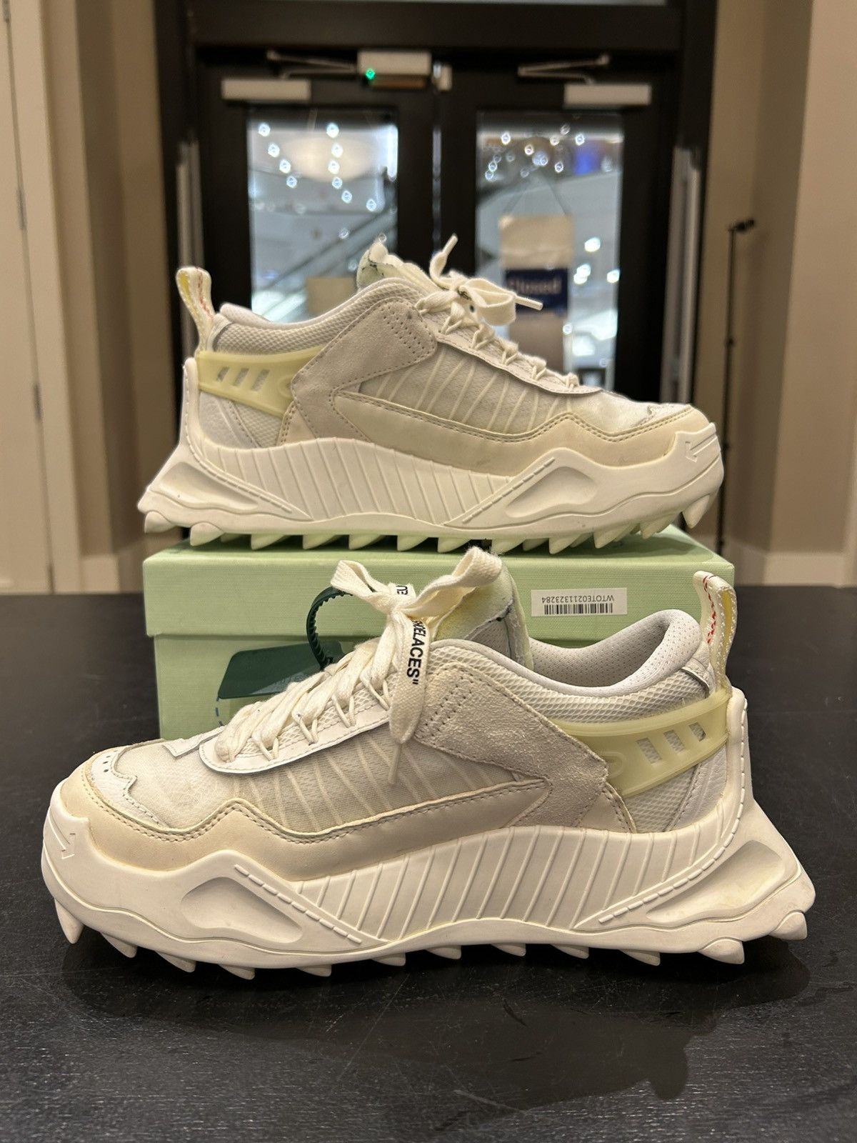 Off-White Off-White ODSY 1000 - White Size US 7 / EU 40 - 2 Thumbnail