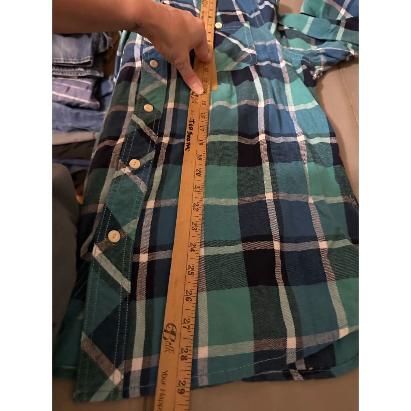 CO Roebuck & Co Shirt Button-Up Flannel Blue Plaid 100% Cotton XL Mens Long Sleeve Workwear Button-Front Size US XL / EU 56 / 4 - 5 Thumbnail