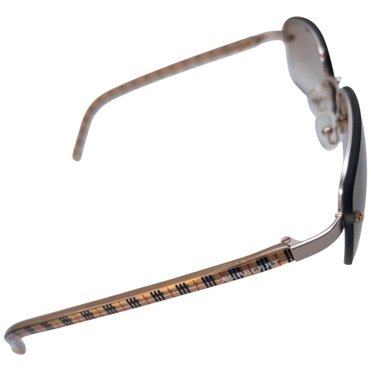 Burberry Vintage Burberry Nova Check Sunglasses Size ONE SIZE - 3 Thumbnail