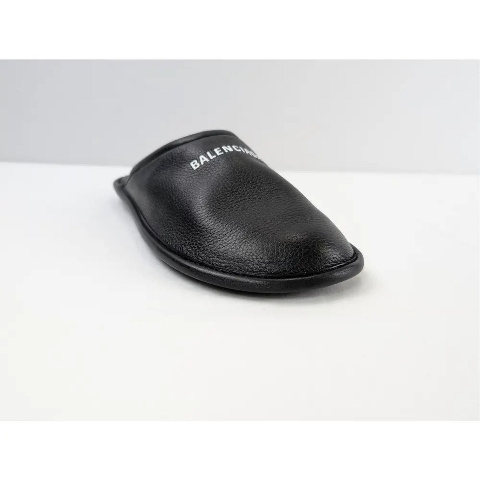 Balenciaga Balenciaga sunset flat BB | Grailed