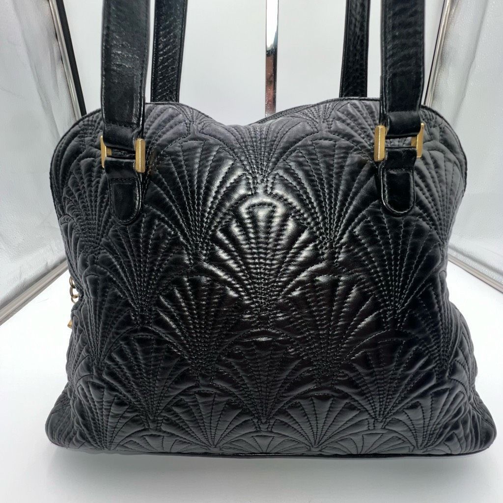 Bally Bally Vintage Quilted Lambskin Fan Motif Shoulder Bag Size ONE SIZE - 3 Thumbnail