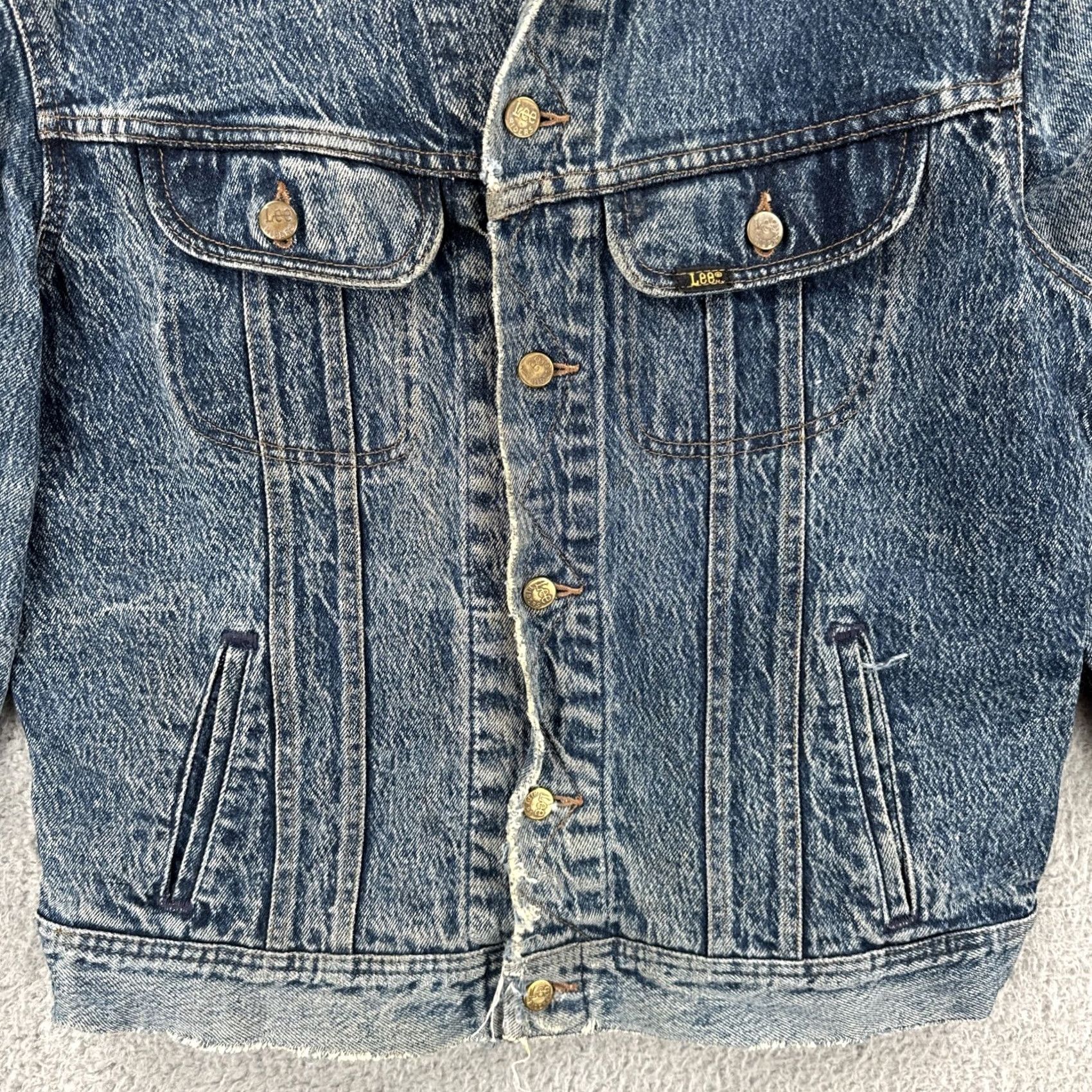 Lee VINTAGE Lee Riders M.R. Adult Medium PATD-153438 Made In USA Distressed Denim Jacket Rockabilly Blue Men Size US M / EU 48-50 / 2 - 4 Thumbnail