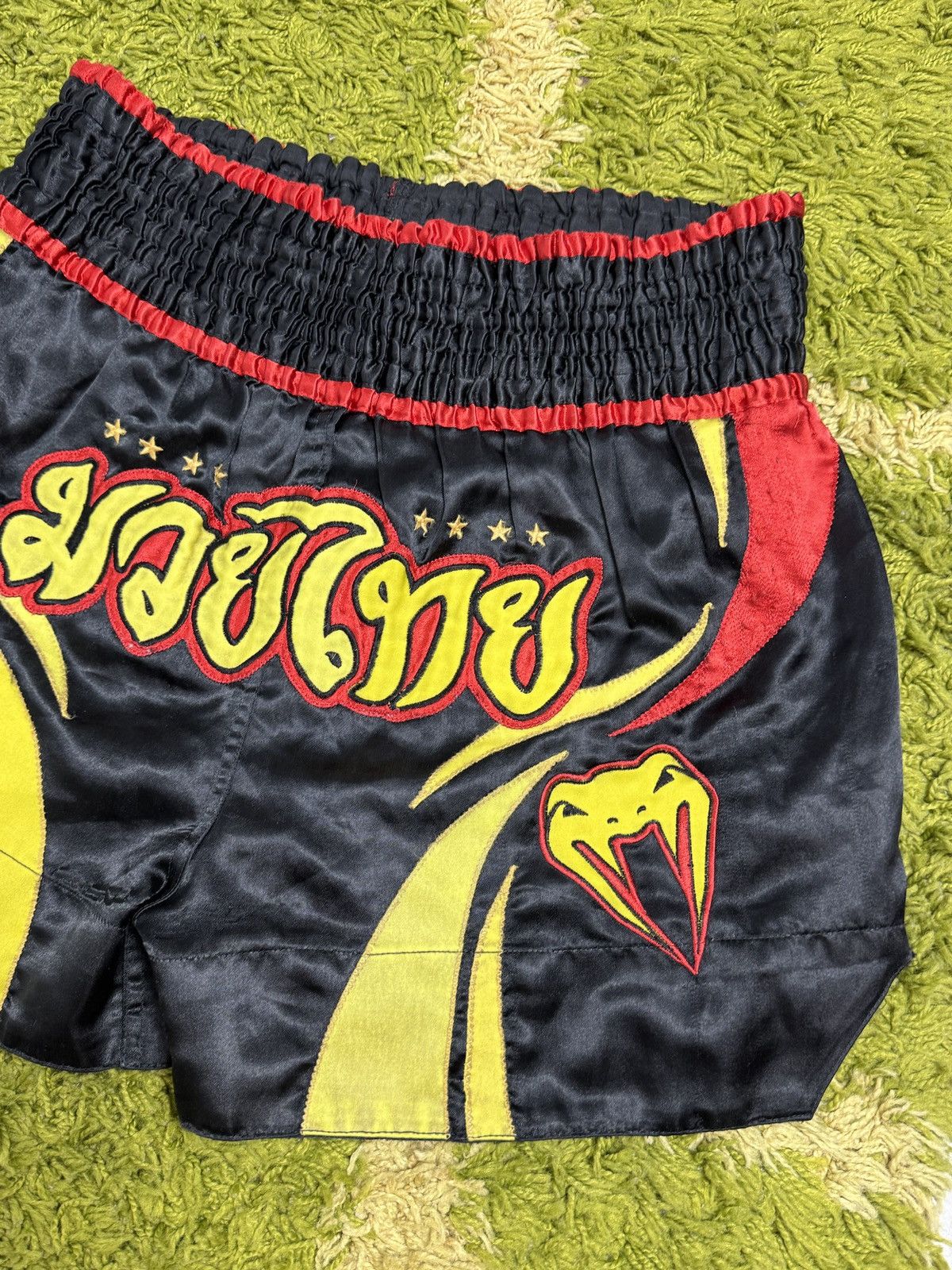 Other Venum Shorts Muay Thai Kick Boxing MMA UFC Size US 34 / EU 50 - 2 Thumbnail