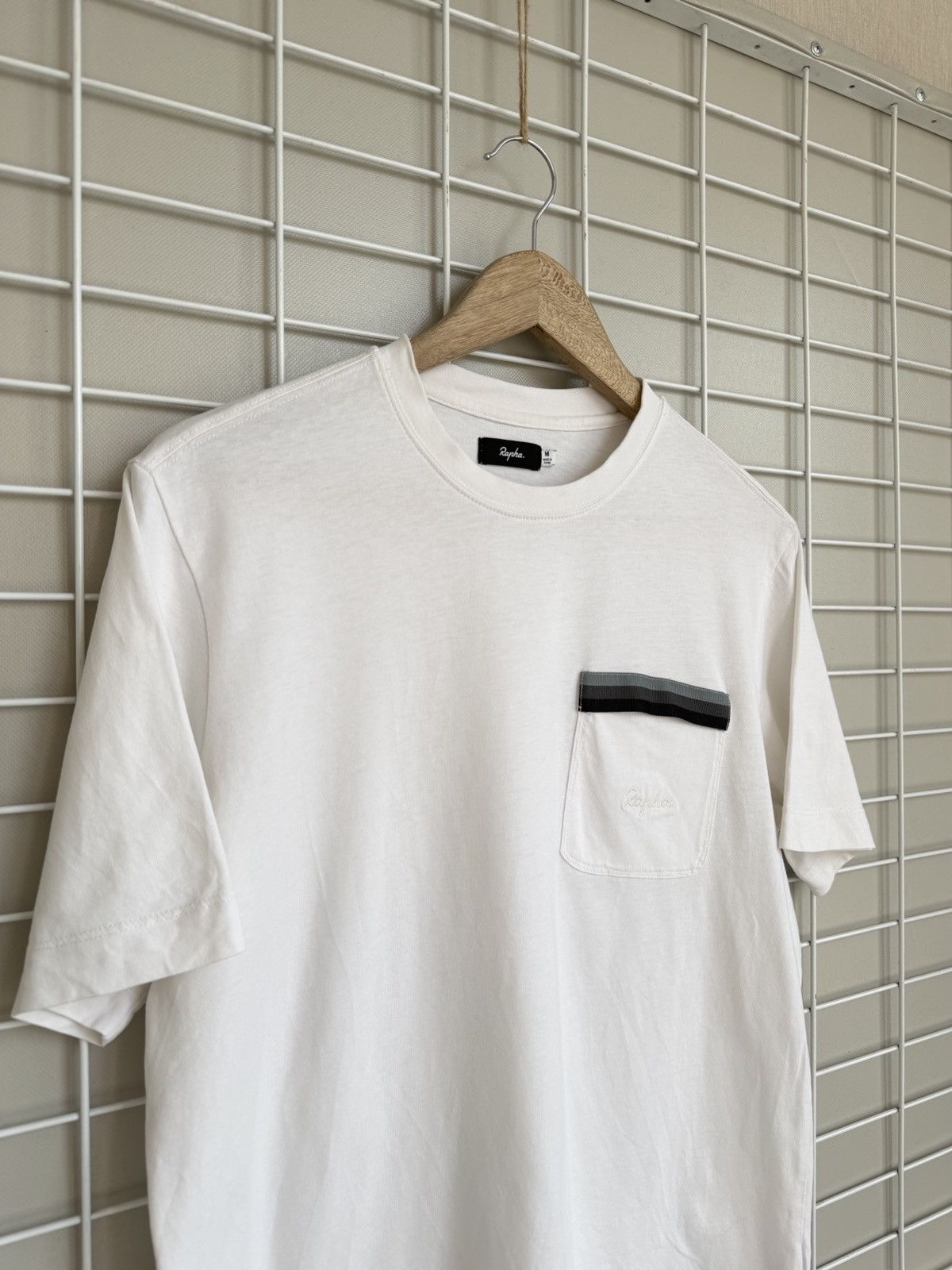 Rapha Rapha Logo Pocket T-Shirt Mens Size M Cotton Short Sleeve Size US M / EU 48-50 / 2 - 3 Thumbnail