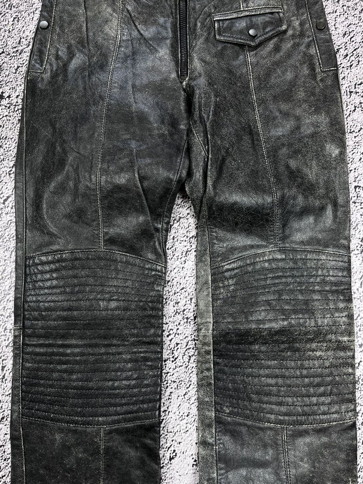 Japanese Brand Vintage NWT double knee biker distressed leather pants Size 28" / US 6 / IT 42 - 3 Thumbnail