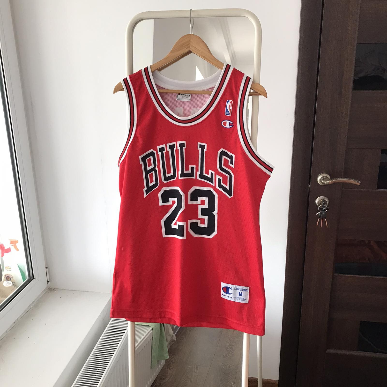 Jordan Brand × NBA Vintage Jordan #23 Chicago Bulls Champion NBA Jersey Size US M / EU 48-50 / 2 - 1 Thumbnail