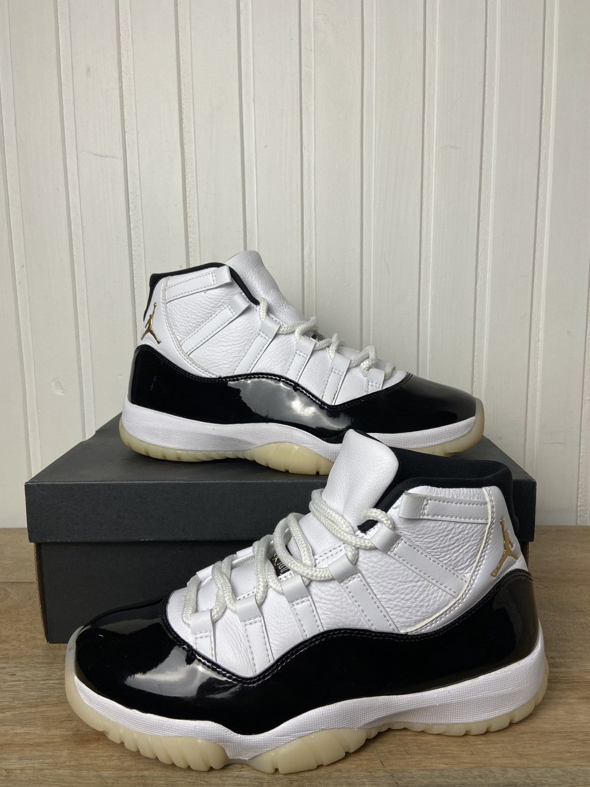 Jordan Brand Used Jordan 11 Retro Gratitude Authentic Size 8US Size US 8 / EU 41 - 9 Thumbnail