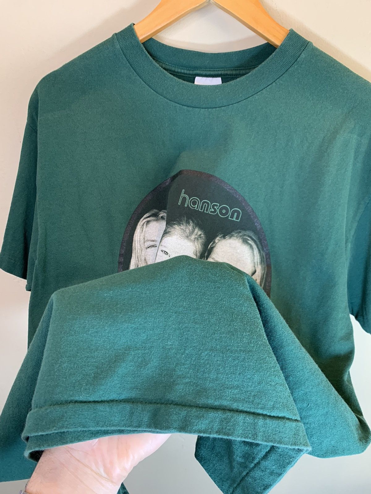 Band Tees × Vintage *RARE* Vintage 90’s Hanson Band Art Single Stitch Shirt 1997 Size US L / EU 52-54 / 3 - 5 Thumbnail
