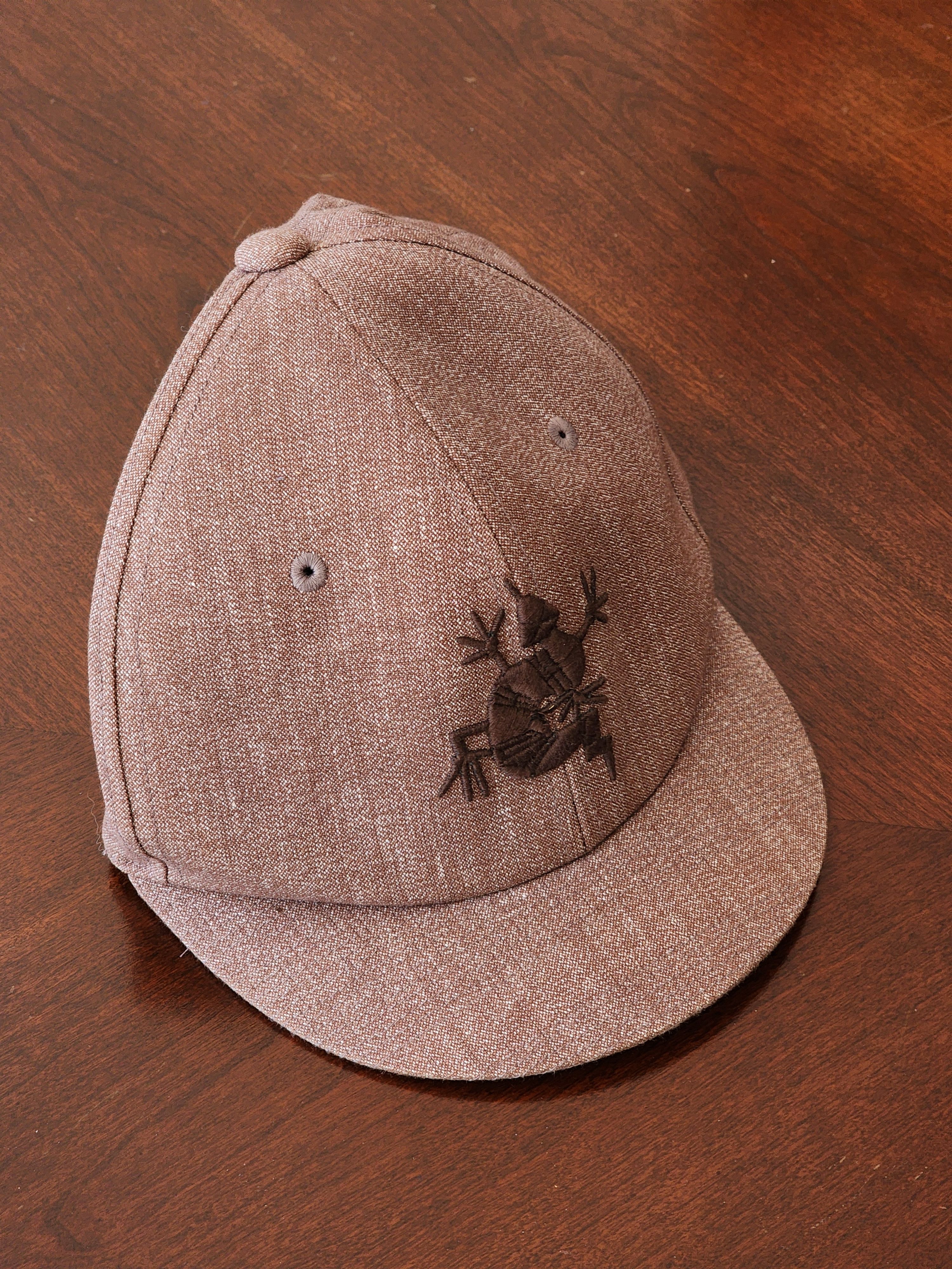 White Mountaineering Embroidered Lizard Hat Size ONE SIZE - 1 Thumbnail
