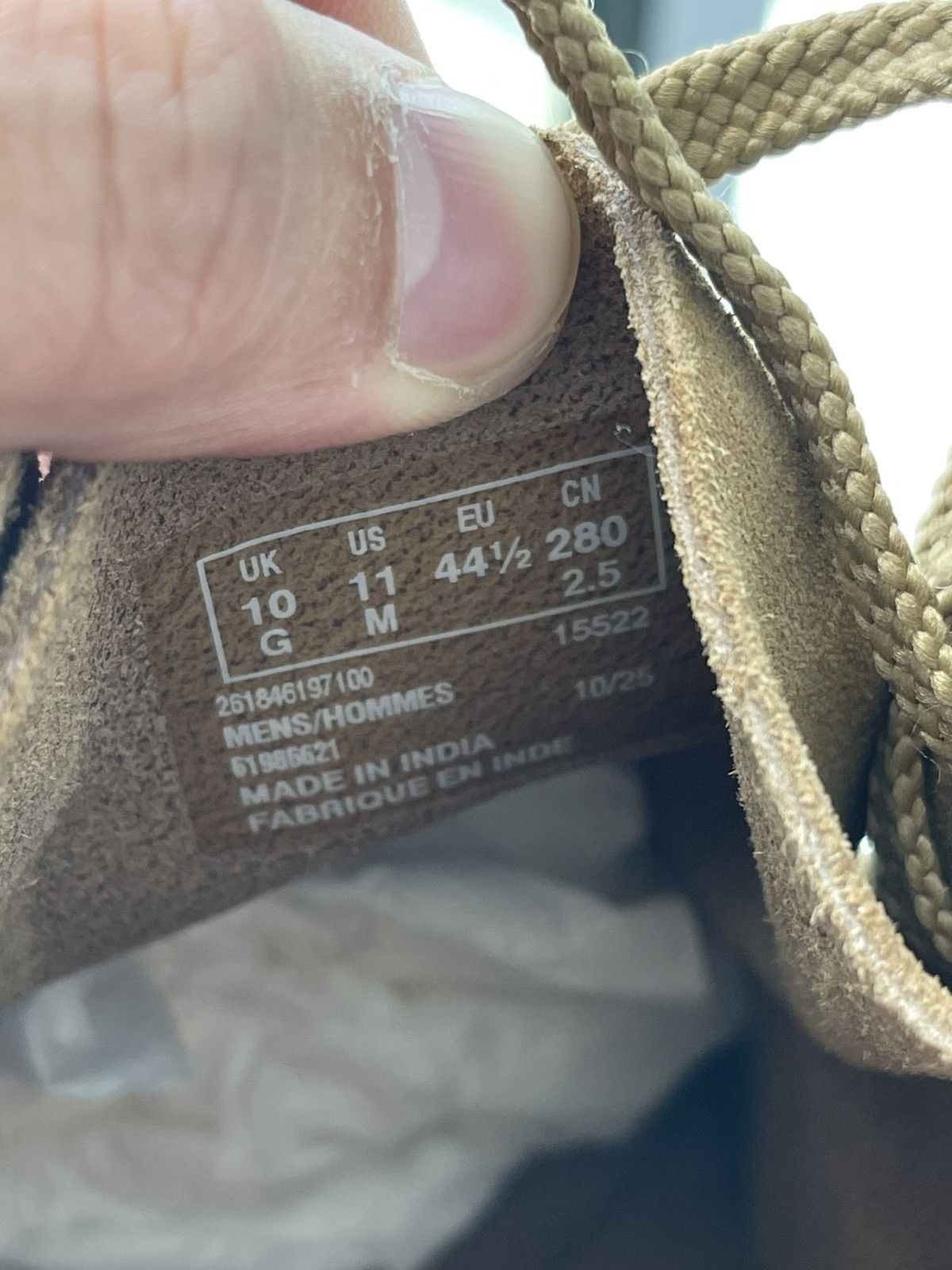Clarks Clarks suede boots hi Size US 11 / EU 44 - 7 Thumbnail