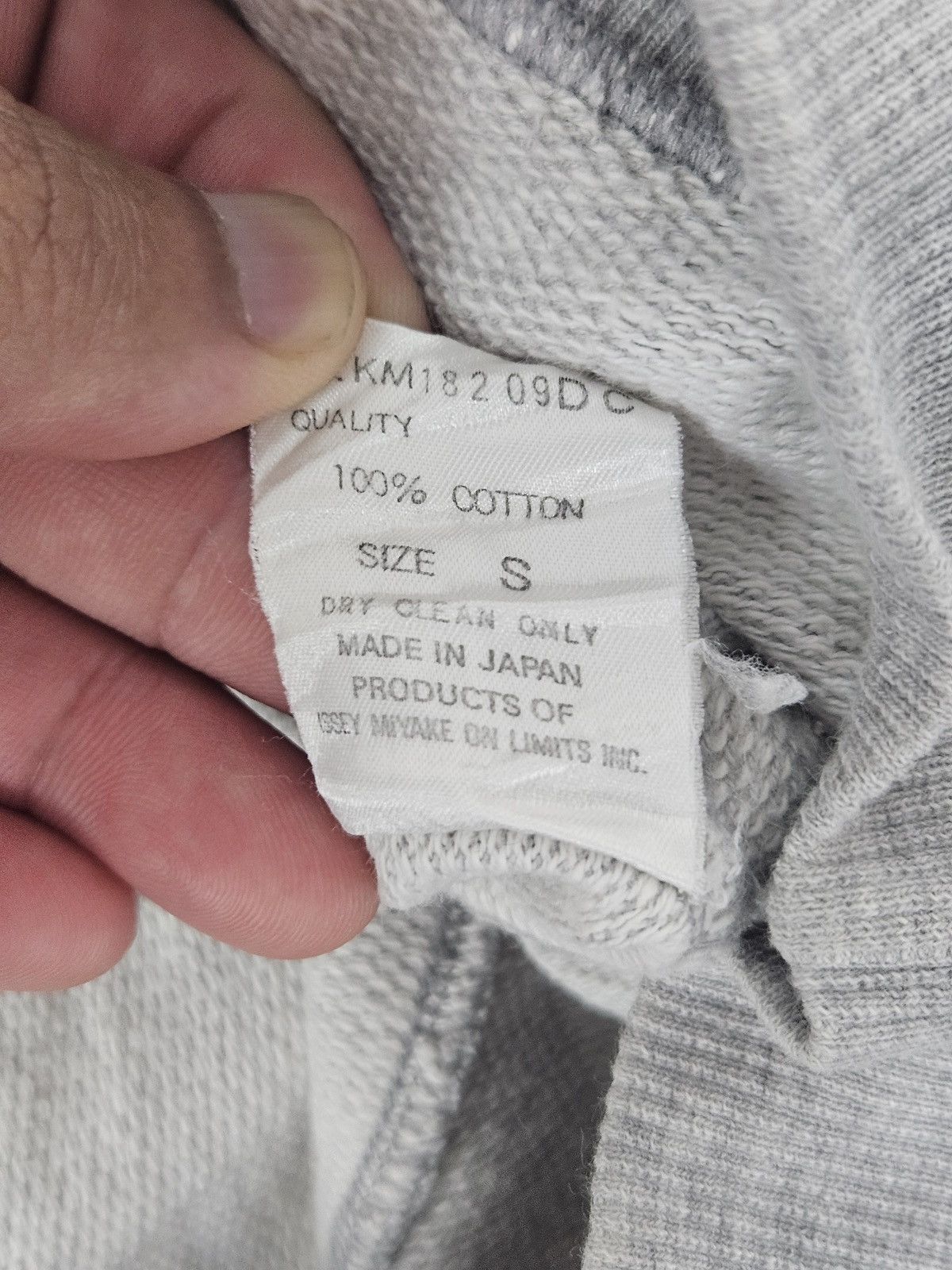 Issey Miyake Issey Miyake Men stripe sweatshirt Size US S / EU 44-46 / 1 - 6 Thumbnail