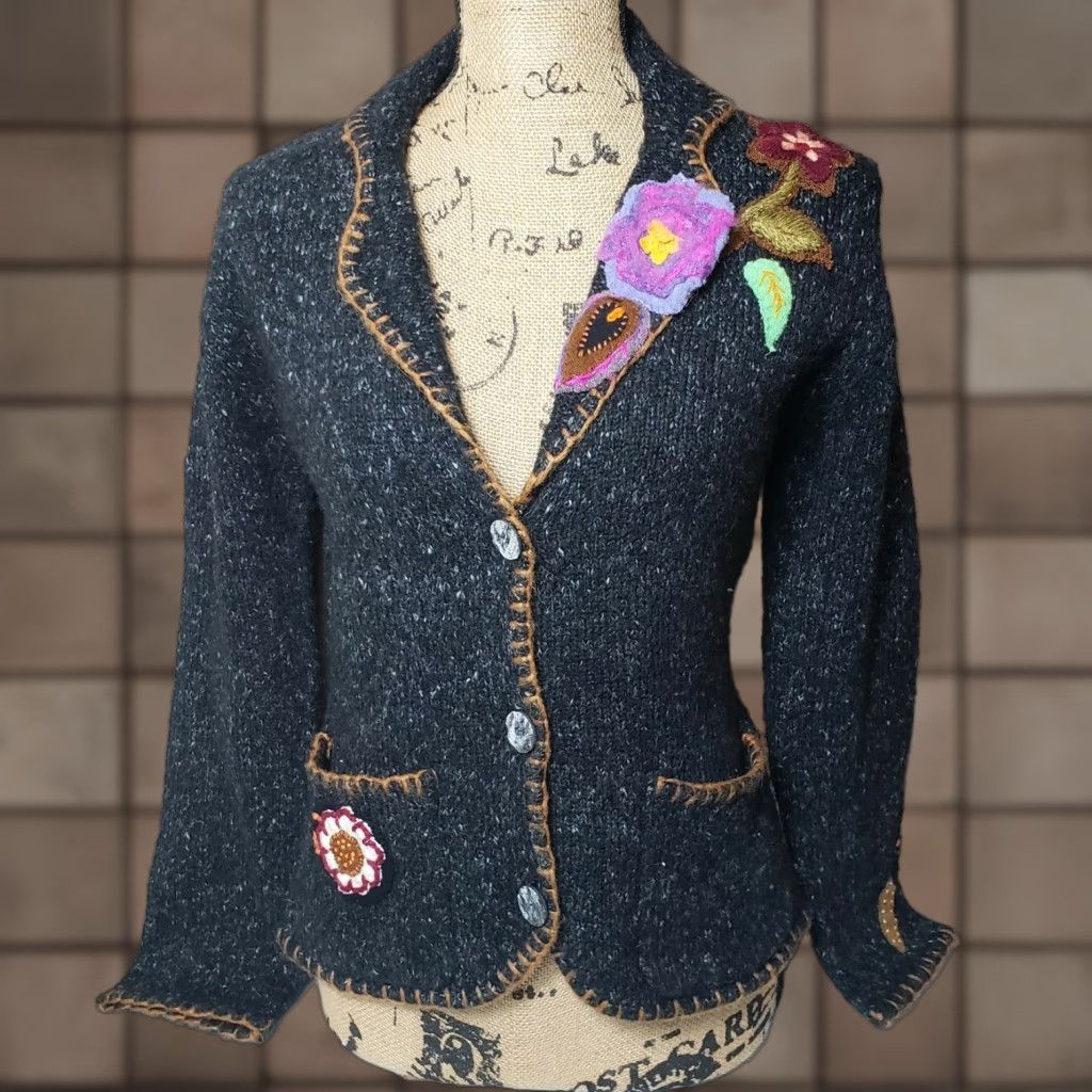 Vintage Relais Mohair Blend Floral Applique Sweater 2 Button Blazer Size S Women Gray Long Sleeve Embroidered Bohemian Size S / US 4 / IT 40 - 1 Thumbnail