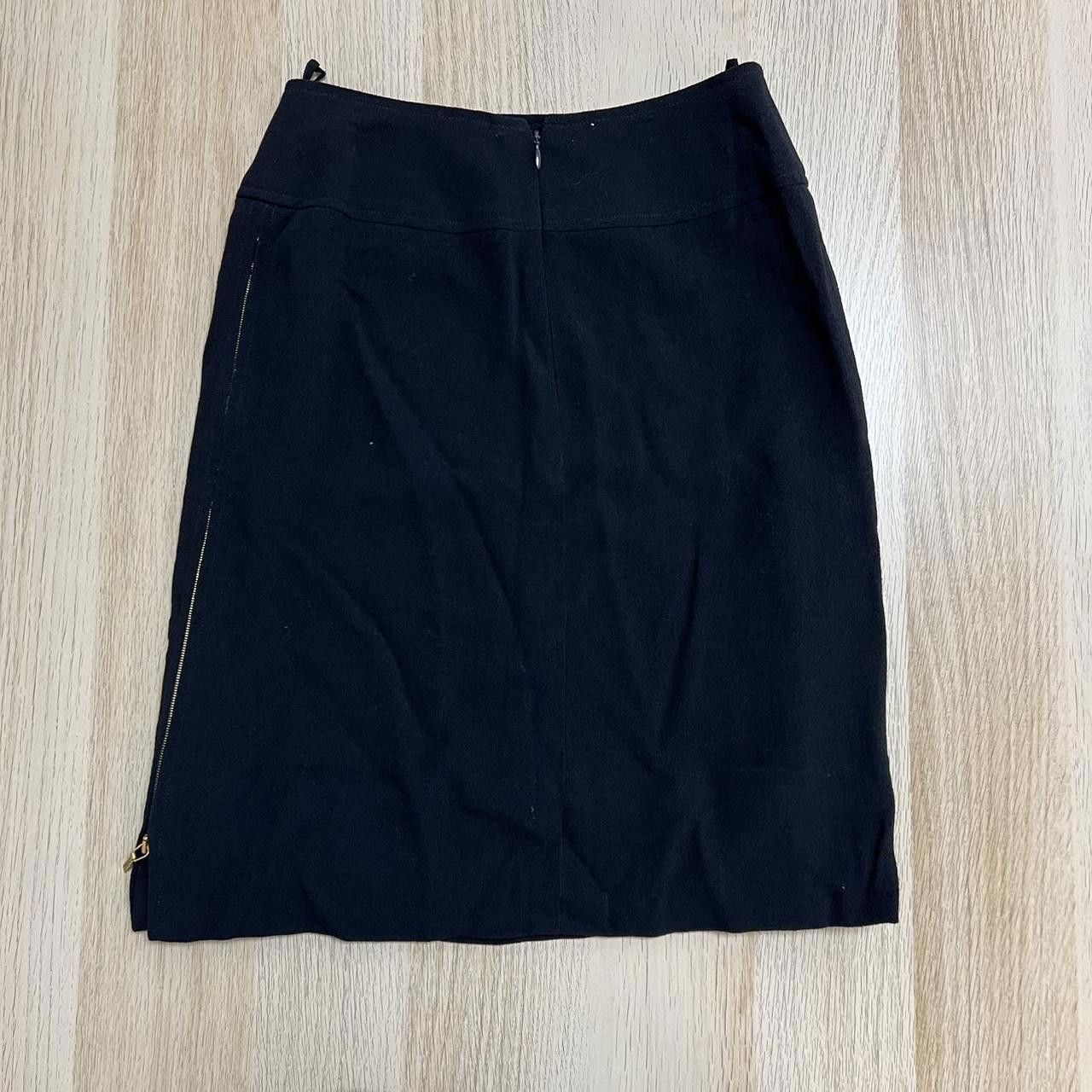 Chanel Chanel Women's Skirt Size 28" / US 6 / IT 42 - 3 Thumbnail