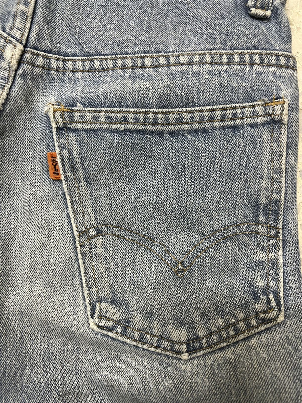 Levi's Vintage 70s levis 646 bell bottom light blue wash Size US 28 / EU 44 - 3 Thumbnail