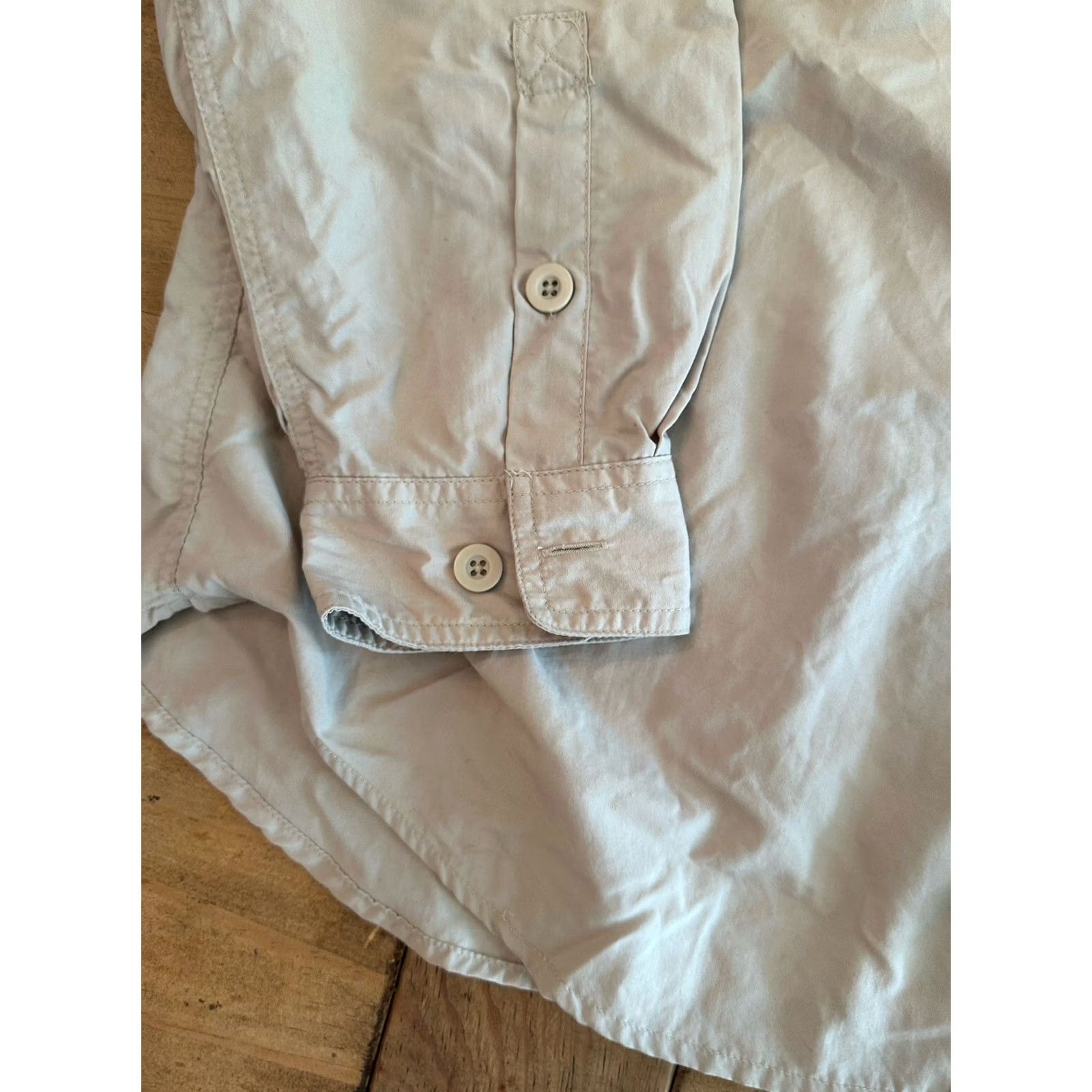 Vintage VINTAGE Cabela's Guided Wear Beige Nylon Button-Down Shirt Jacket Pockets Sz L Mens Size US L / EU 52-54 / 3 - 4 Thumbnail