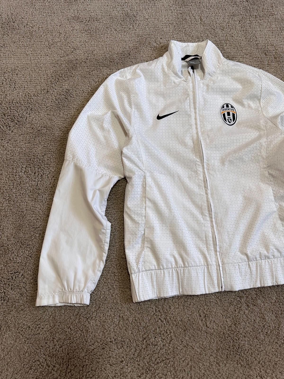 Nike Nike Juventus 2013/14 Football Soccer Track Jacket Sz S Size US S / EU 44-46 / 1 - 2 Thumbnail