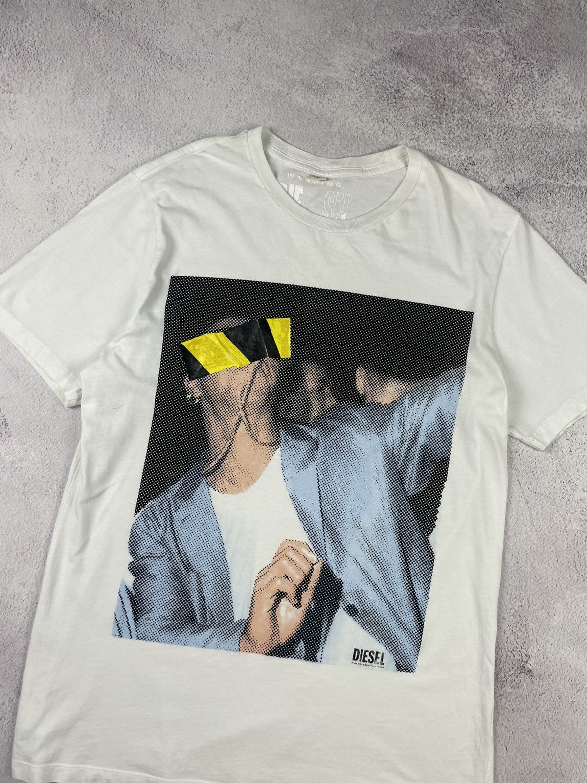 Diesel Archive DIESEL T SHIRT MORE KAOS big PRINT TEE ,size L Size US L / EU 52-54 / 3 - 3 Thumbnail
