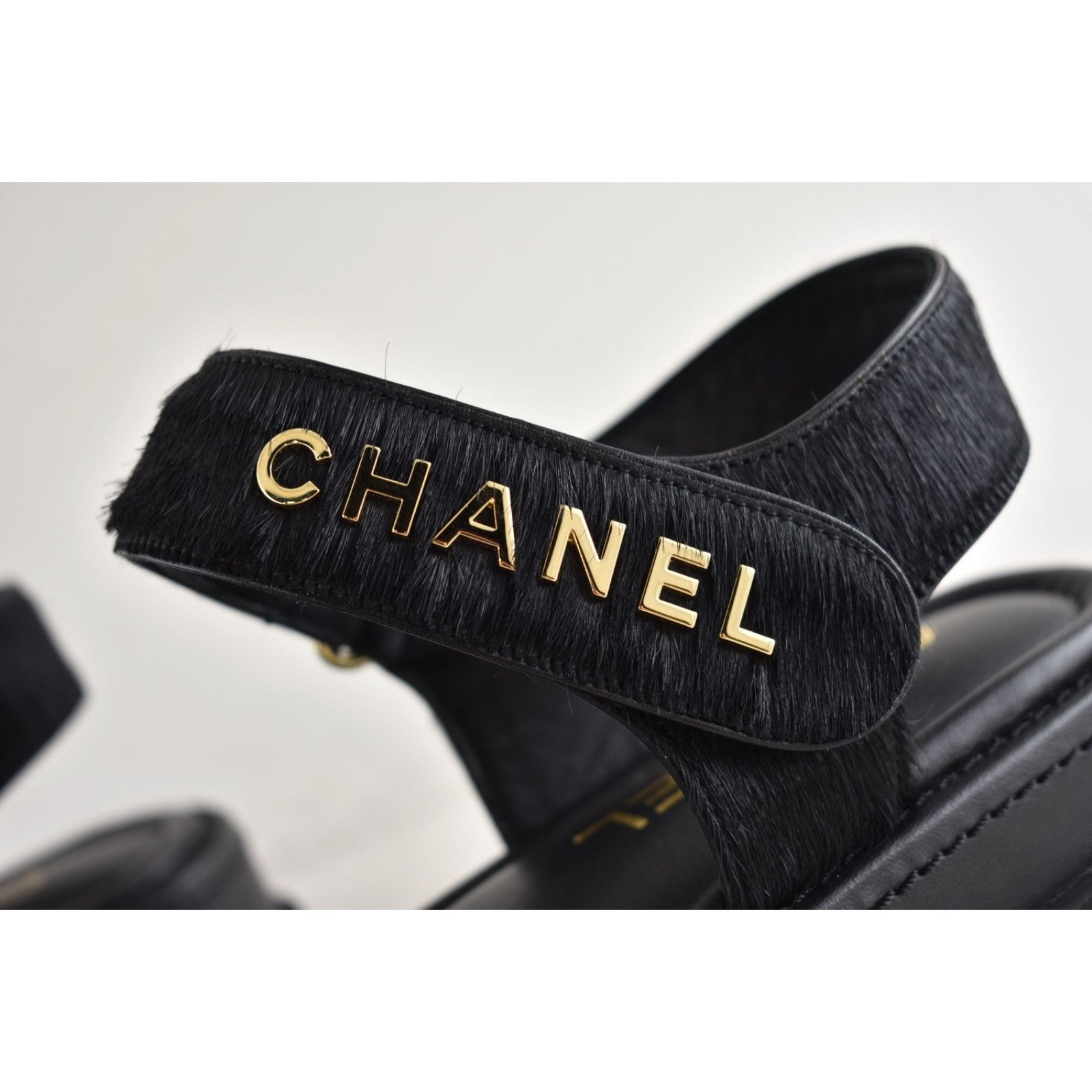 Chanel Chanel 24B Black Calf Hair Gold CC Logo Flat Dad Sandal 36 Size US 5 / IT 35 - 15 Thumbnail