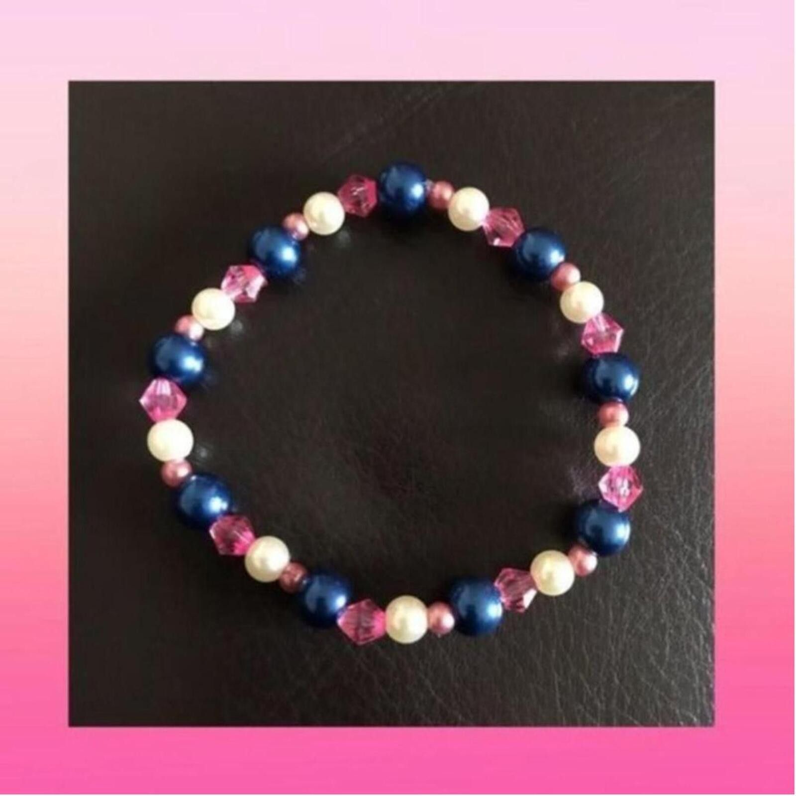 The Unbranded Brand Elegant Blue and Pink Beaded Bracelet Size ONE SIZE - 2 Thumbnail