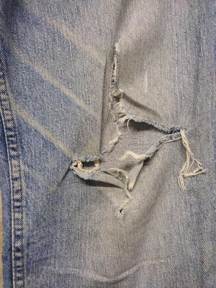 Levi's Vintage Clothing VINTAGE LEVIS SILVER TAB DISTRESSED JEANS MUD WASH FADED Size US 31 - 12 Thumbnail
