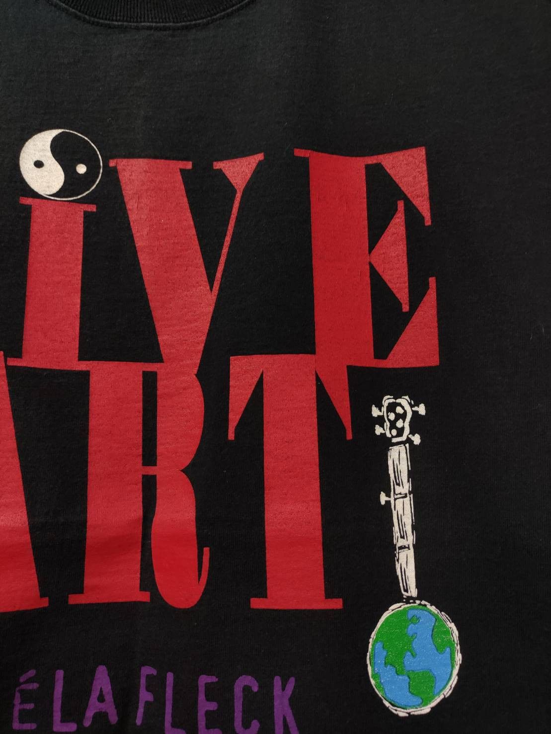 Band Tees Vtg 90's Béla Fleck and the Flecktones " Live Art " T-Shirt Size US XL / EU 56 / 4 - 4 Thumbnail