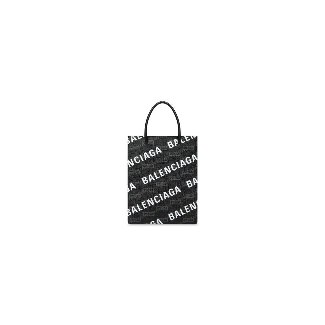 Balenciaga o1w1db10525 Size: OS / Large Shopping Bag BB Monogram Size ONE SIZE - 4 Thumbnail