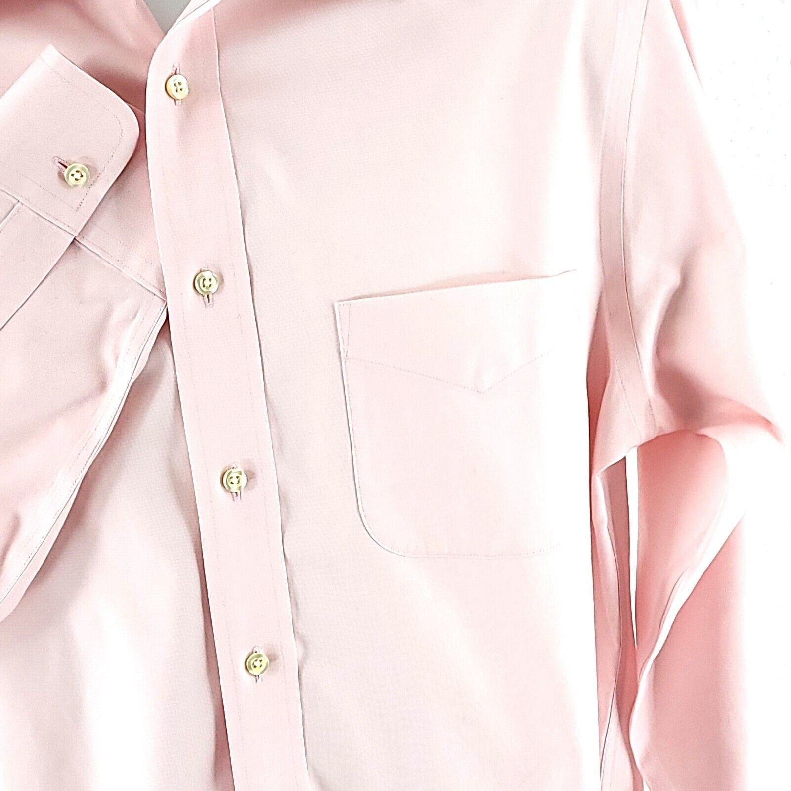 Jos. A. Bank Jos A Bank Traveler's Tailored Fit Pink 15.5-33 Pocket Colla Size US M / EU 48-50 / 2 - 2 Thumbnail