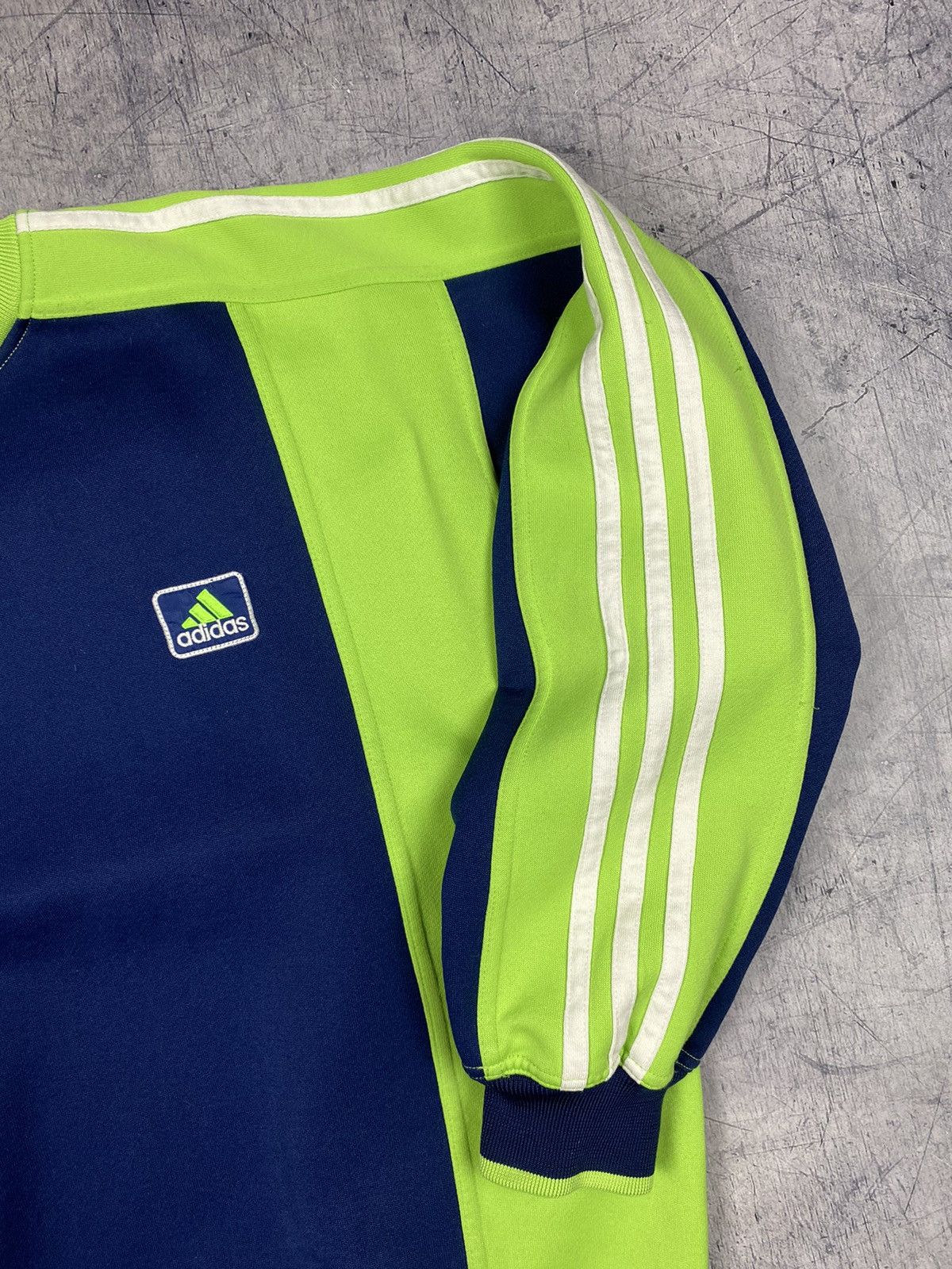 Adidas Vintage 90s Adidas Sweatshirt Size US M / EU 48-50 / 2 - 4 Thumbnail