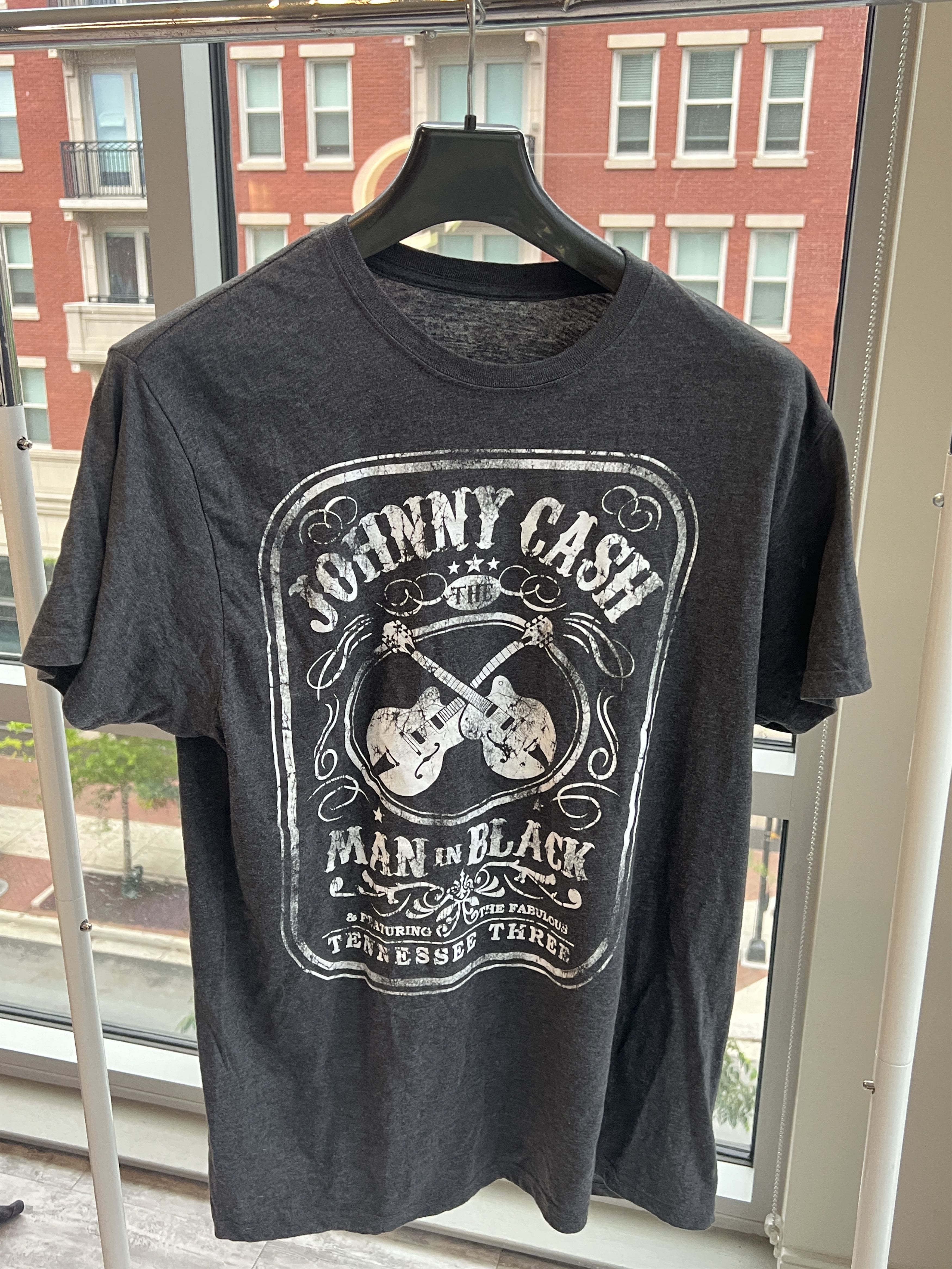 Other Johnny Cash Man in Black Graphic T-Shirt Tennessee Three Size US XL / EU 56 / 4 - 1 Thumbnail