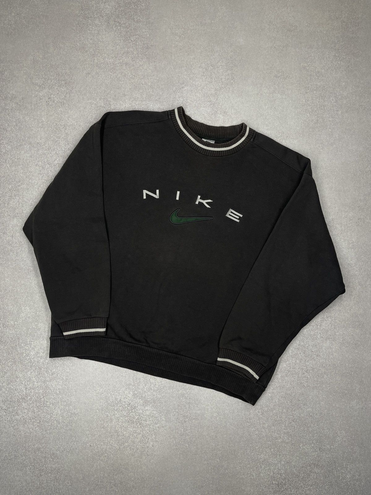 Nike Vintage Nike Big Logo Swoosh Sweatshirt Brown Y2K ACG TN Size US XL / EU 56 / 4 - 1 Thumbnail